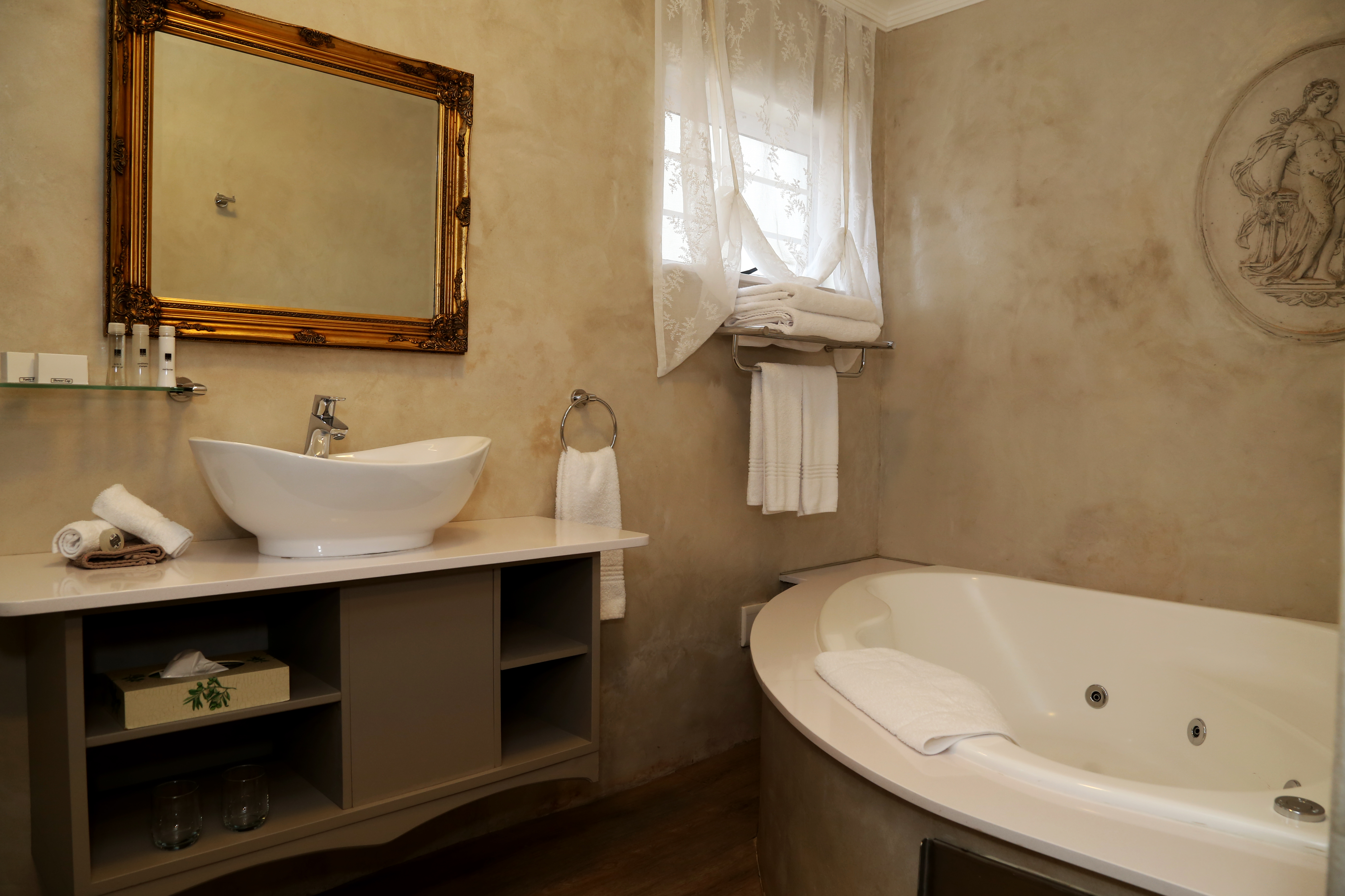 Hermanus Guest House