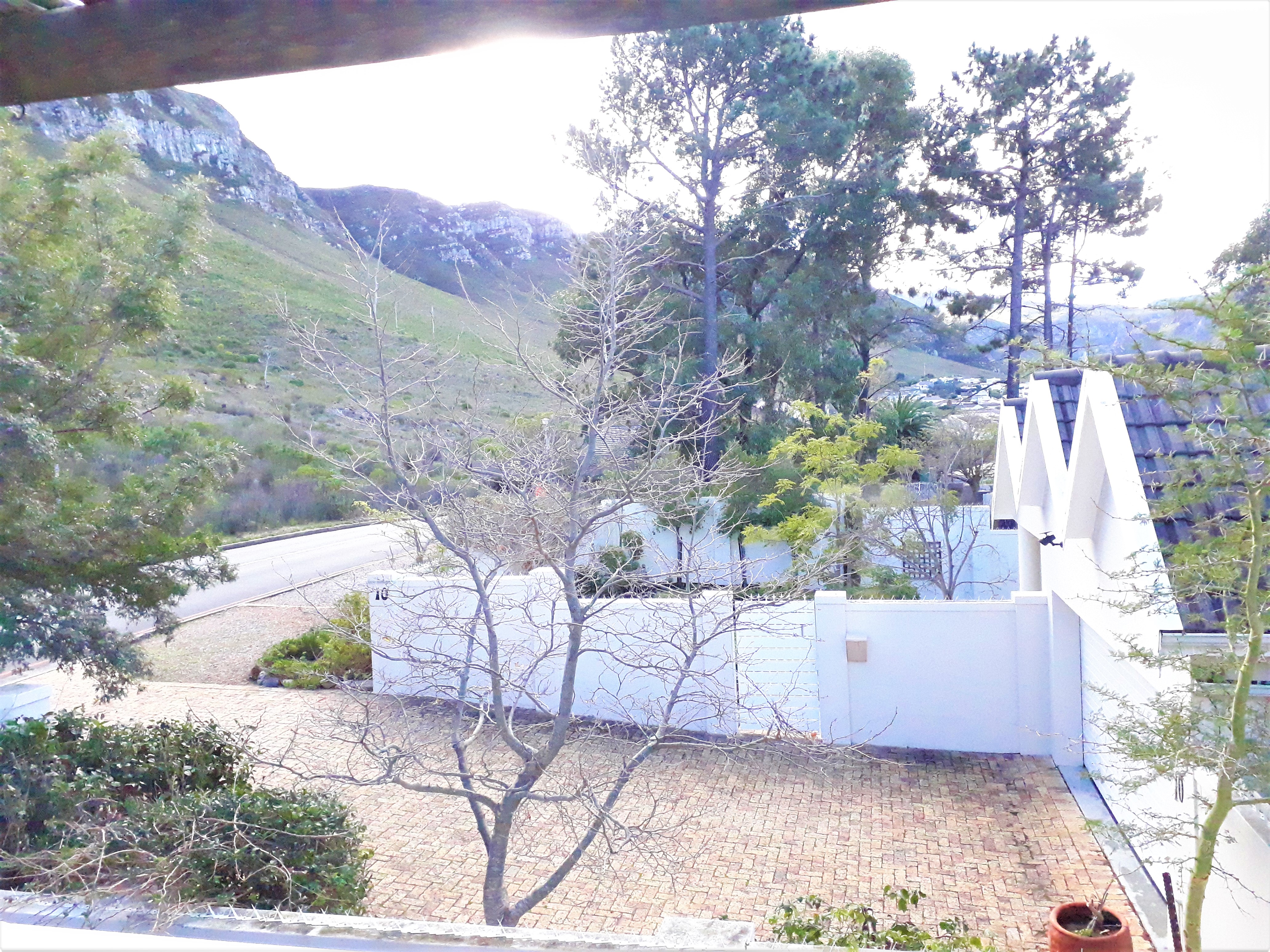 Hermanus Lodge on the Green