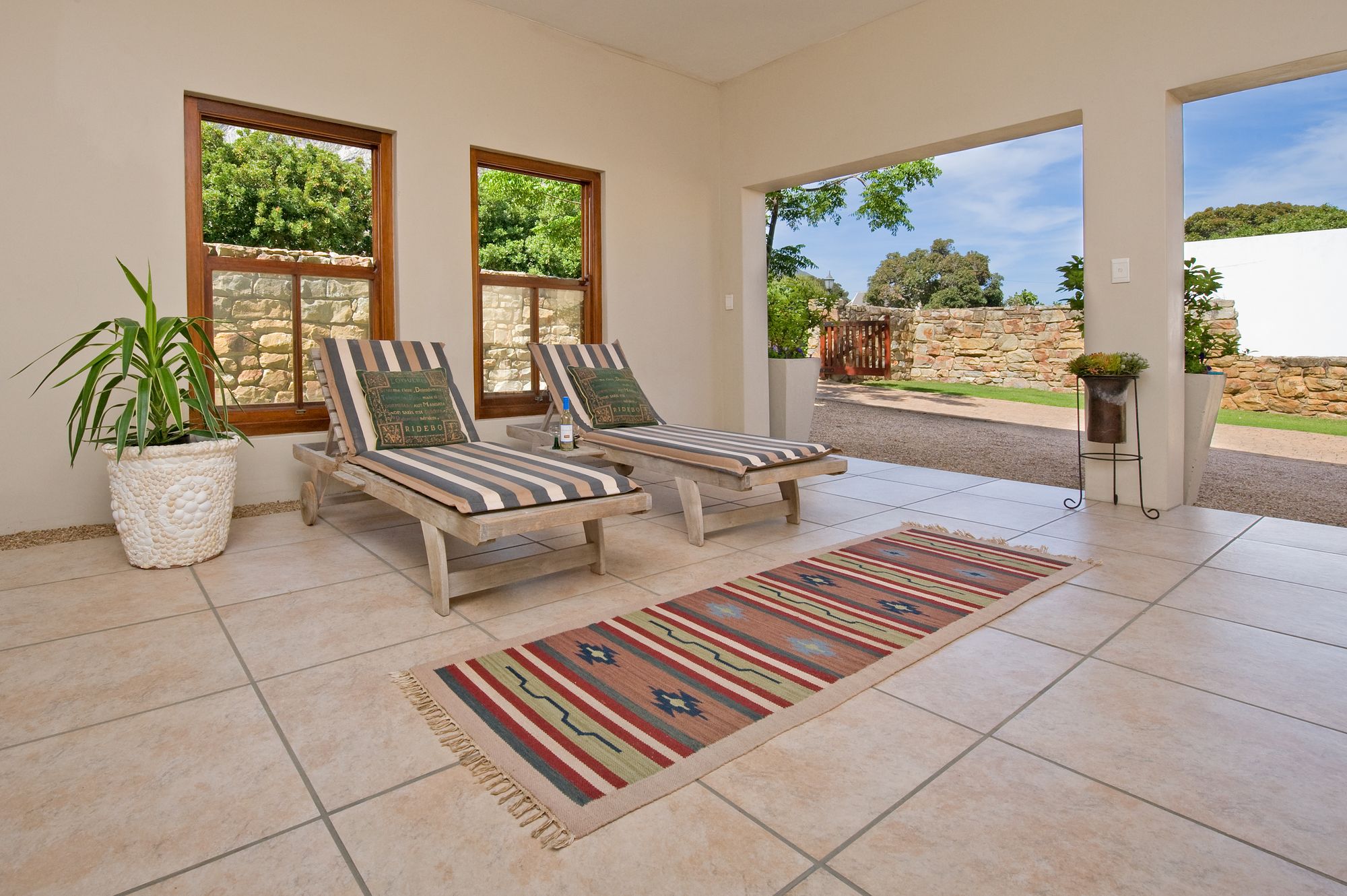 Lavender Manor Guest Lodge