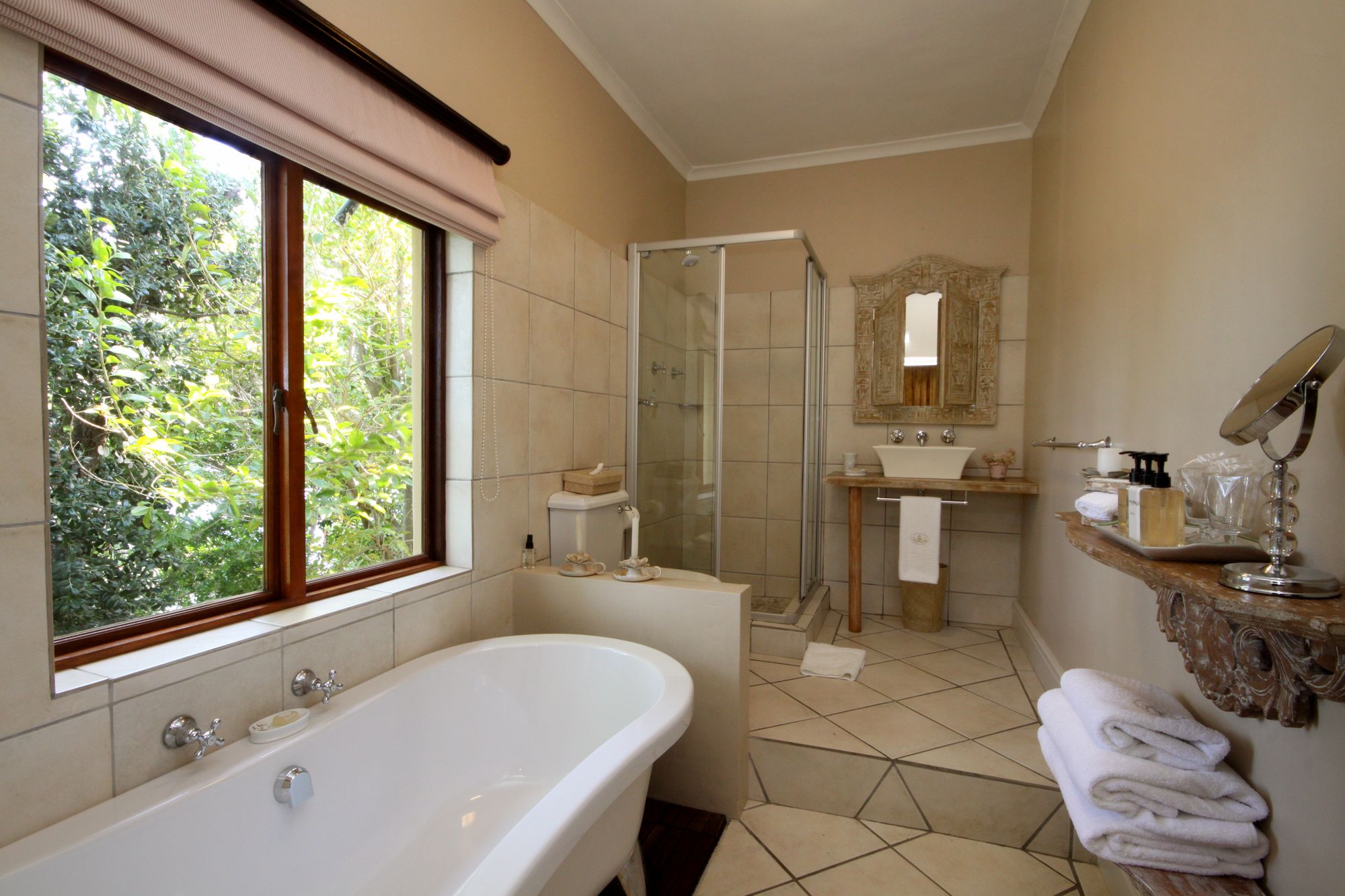 Lavender Manor Guest Lodge