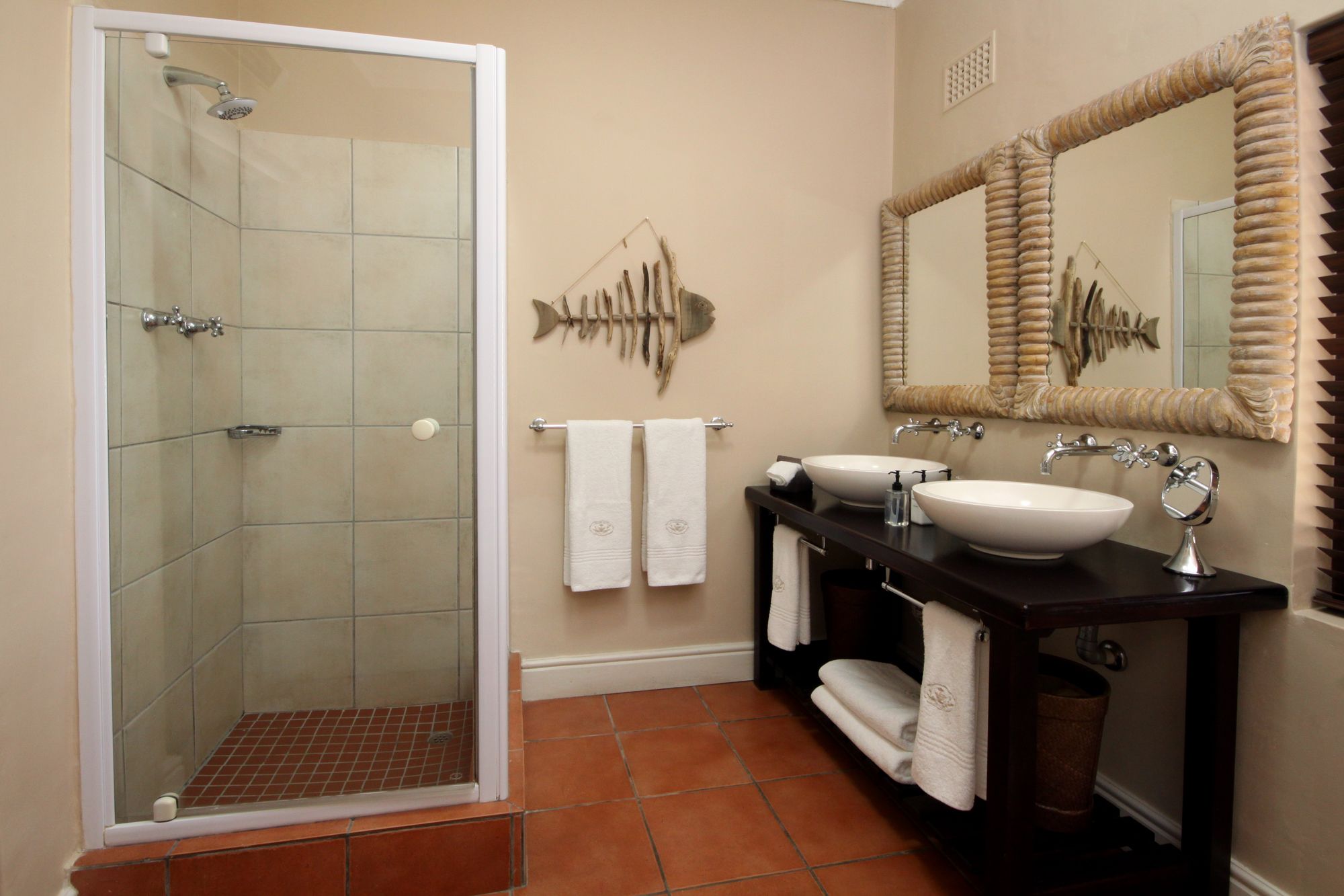 Lavender Manor Guest Lodge