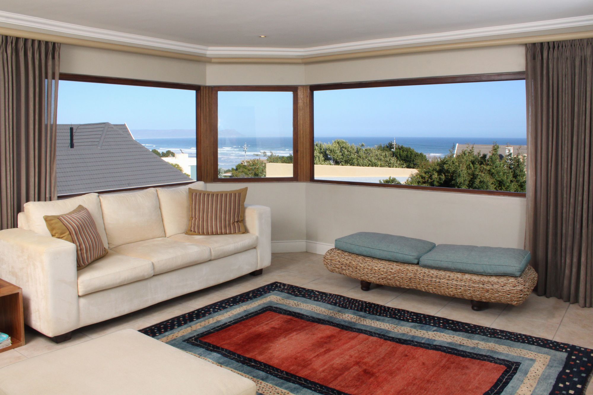 Lavender Manor Guest Lodge