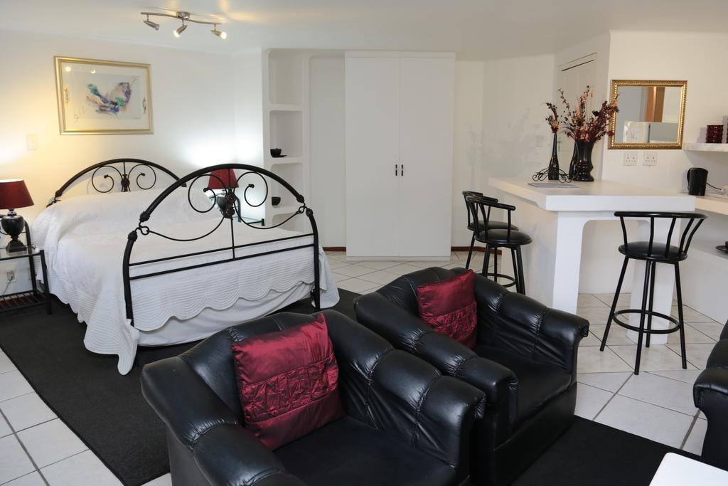 Misty Waves Boutique