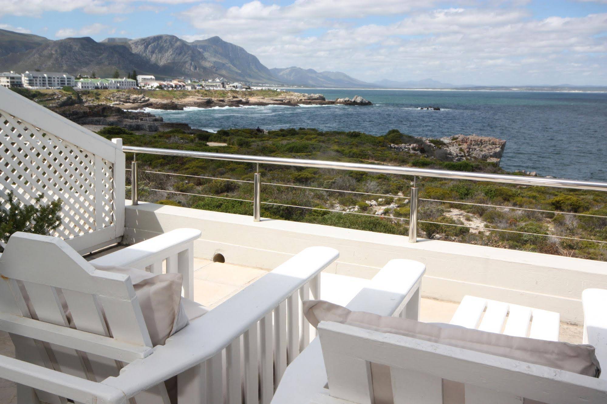 Ocean Eleven Guesthouse