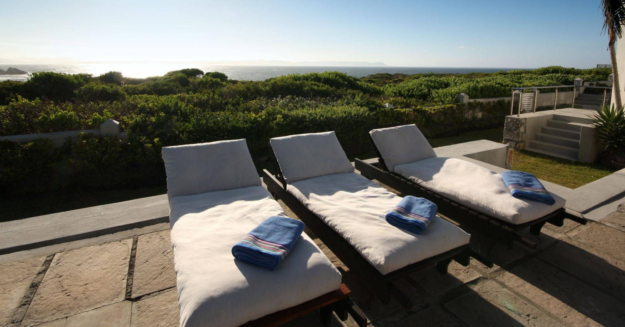 Ocean Eleven Guesthouse