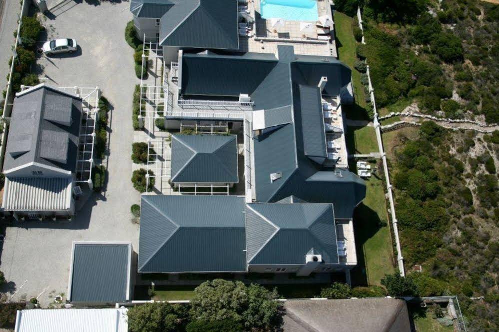 Ocean Eleven Guesthouse