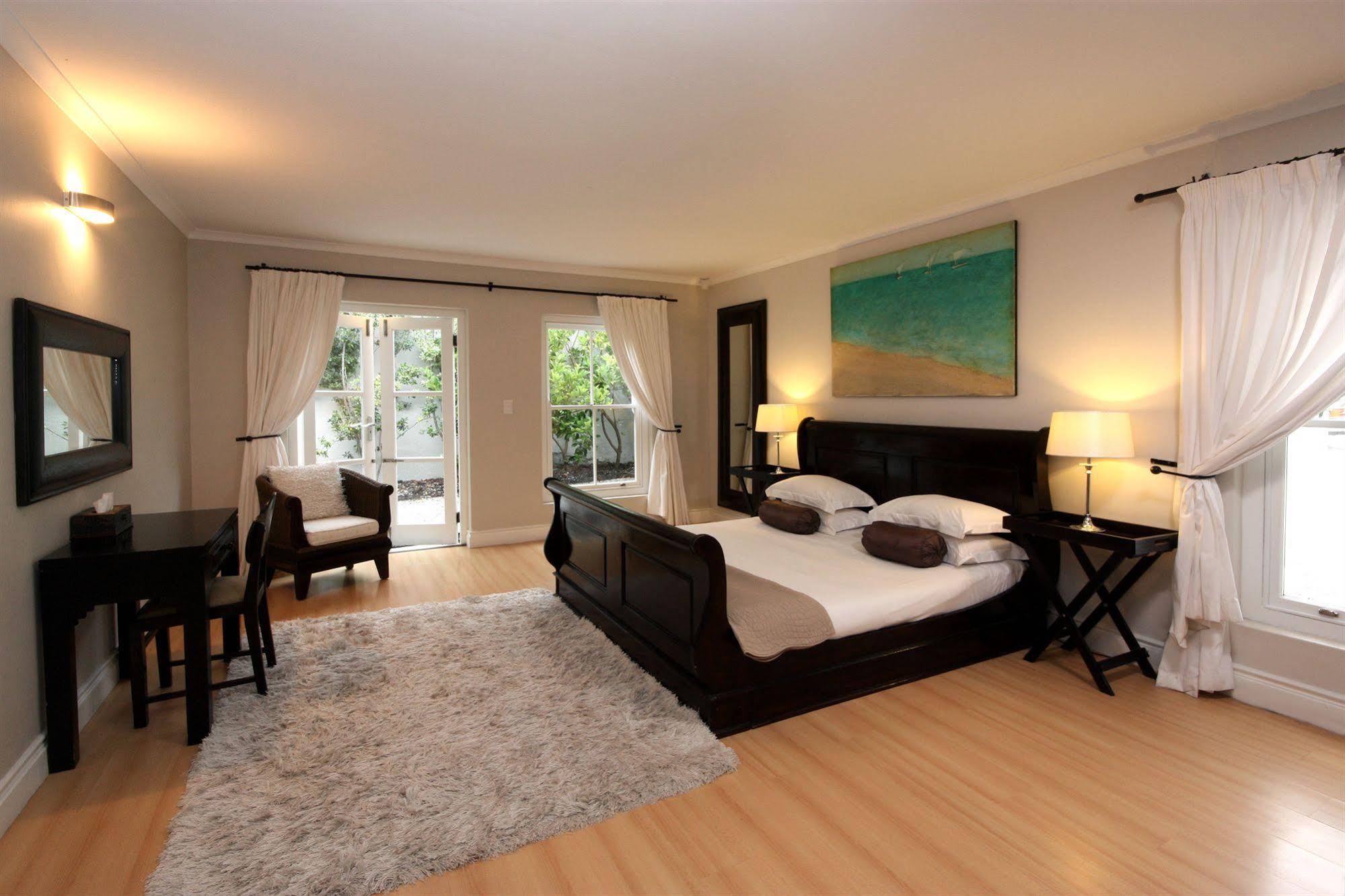 Ocean Eleven Guesthouse