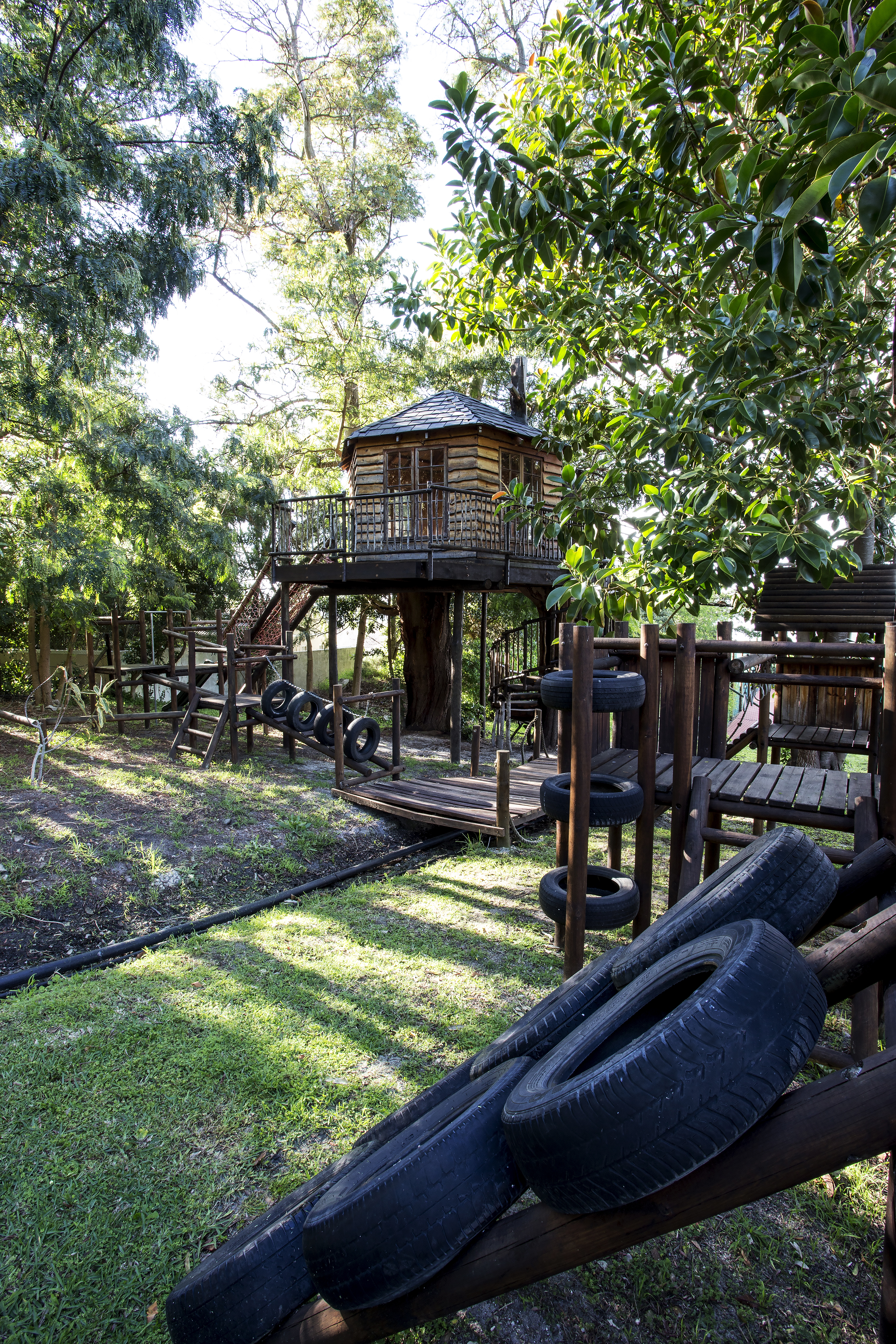 The Thatch House Boutique Hotel