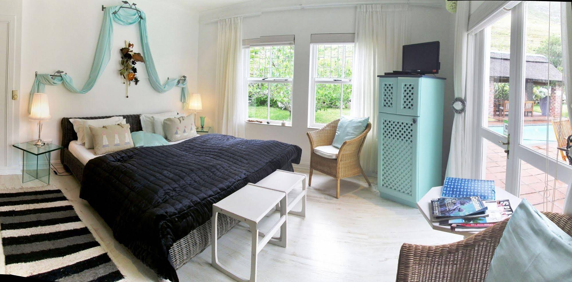 Von Abercron Residence
