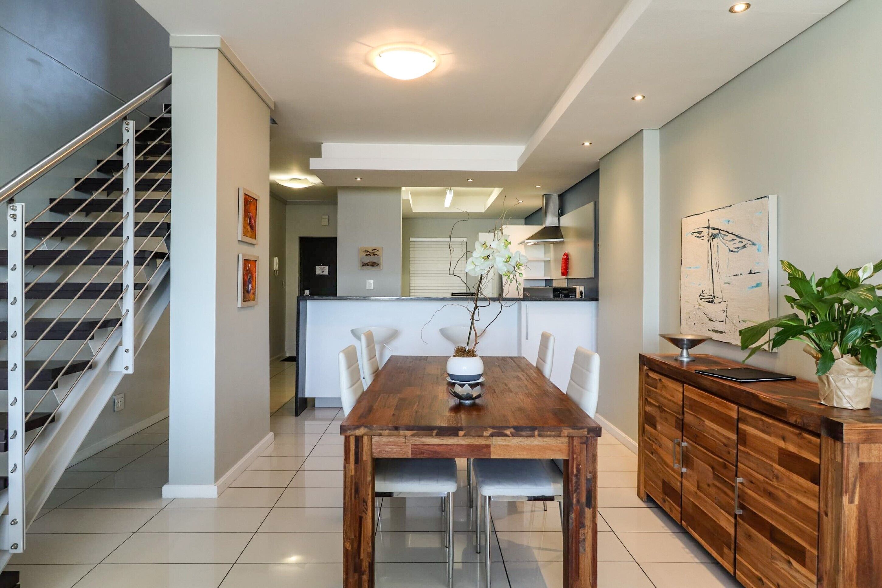 Whale Coast All-Suite Hotel
