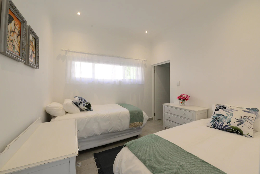 Waterland Lodge