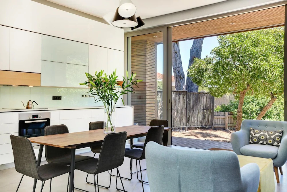 Glasenapp House
