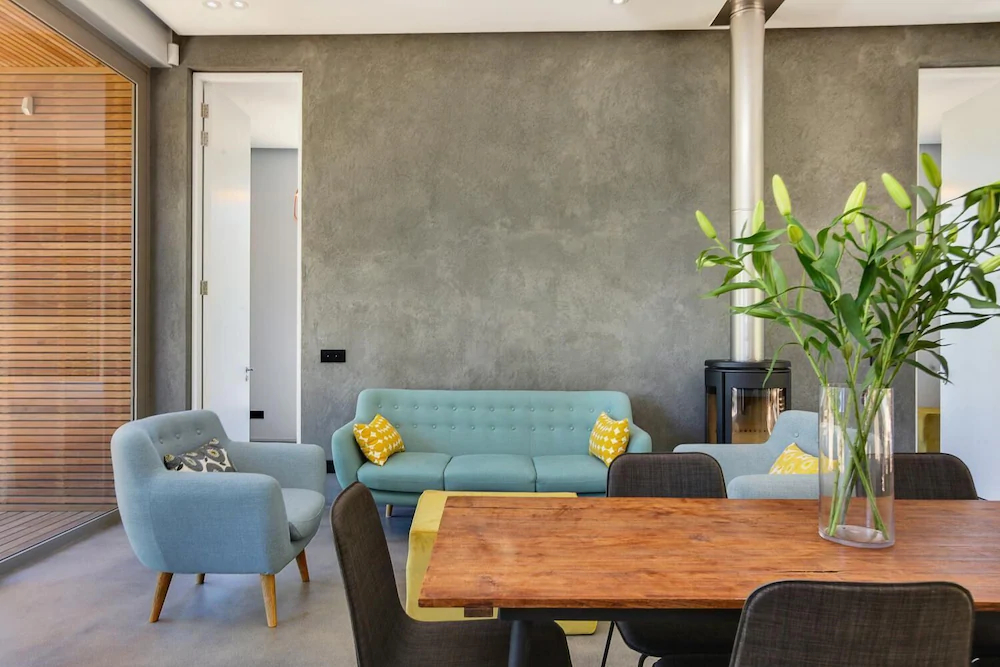 Glasenapp House