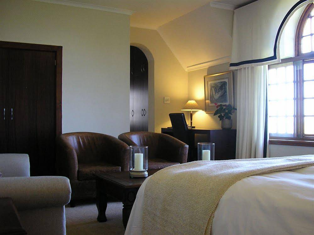 Cotswold House