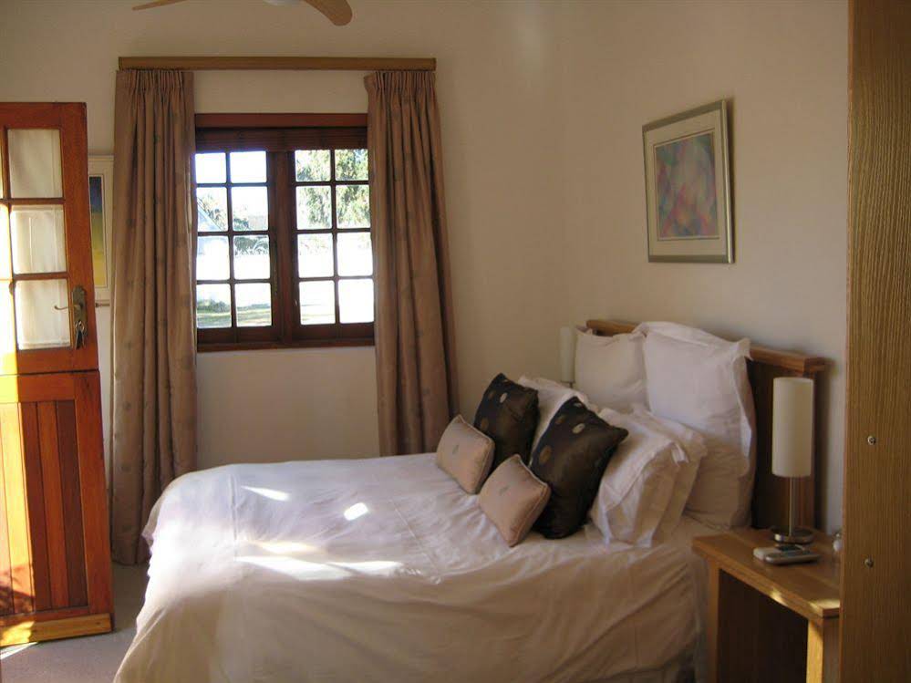 Cotswold House