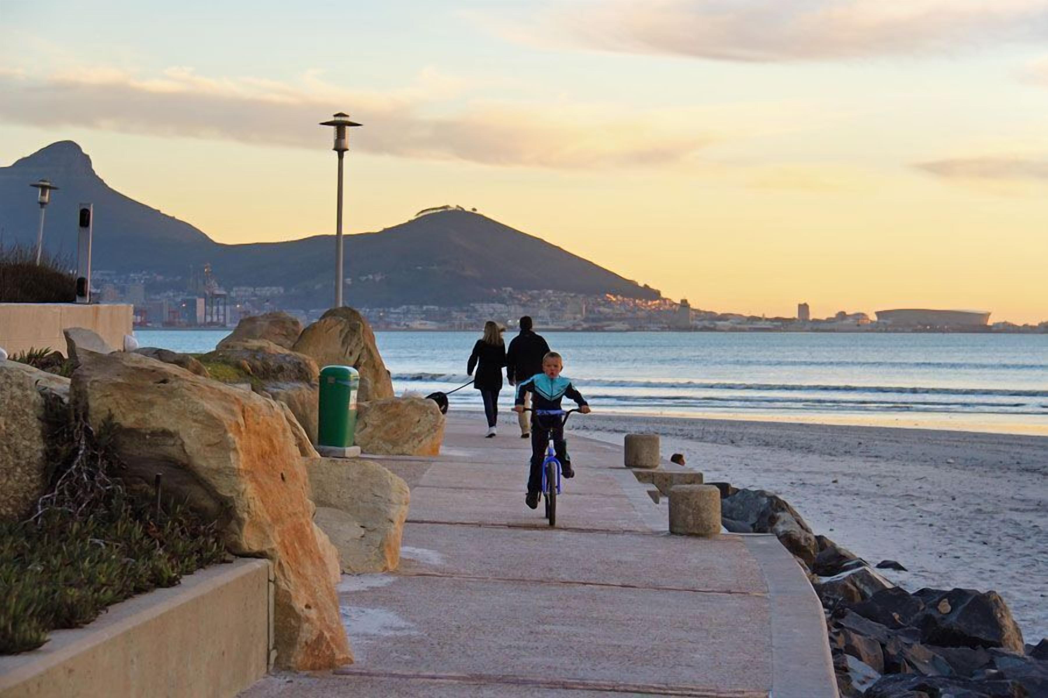 Lagoon Beach by Host Agents