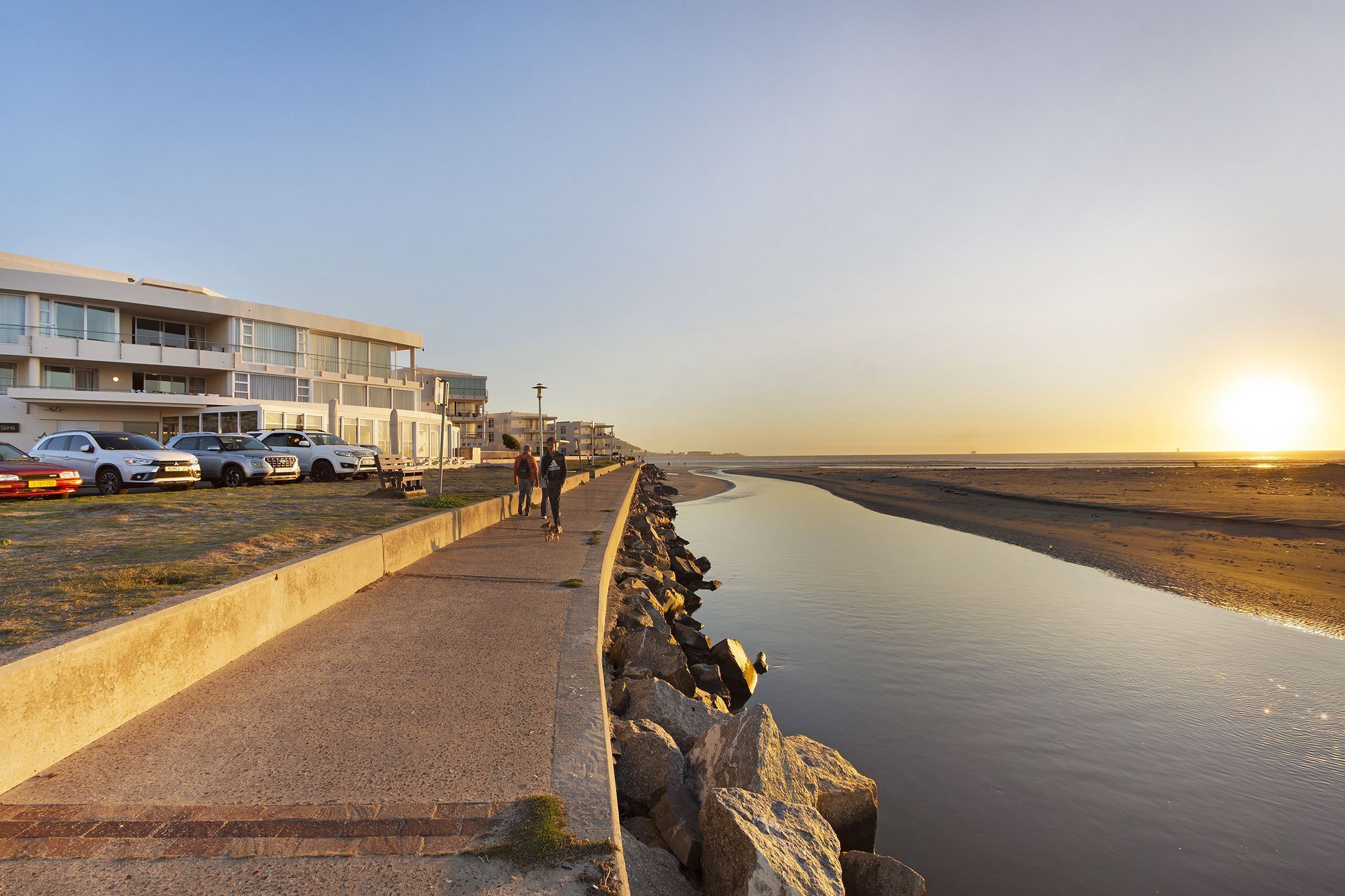 Lagoon Beach by Host Agents