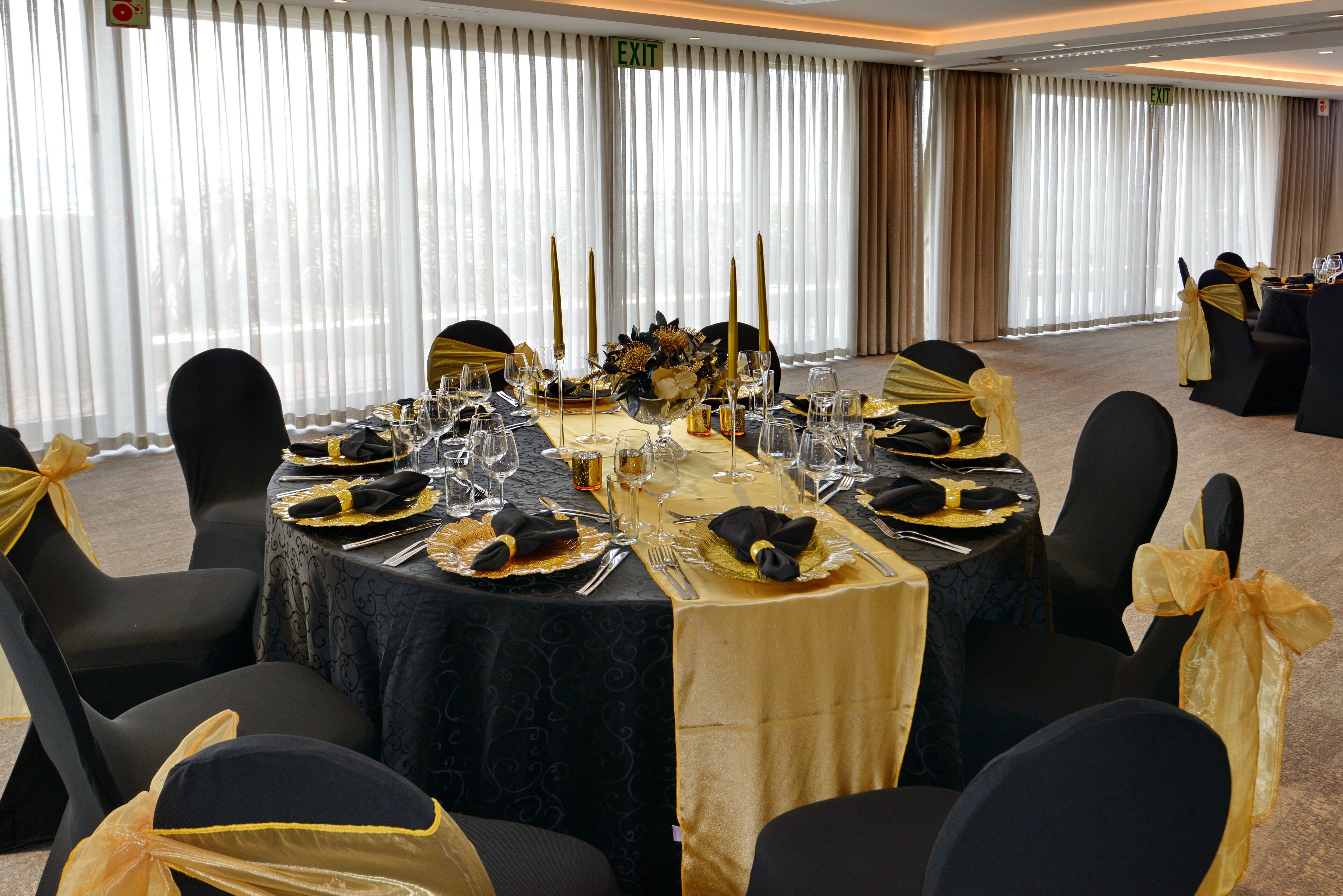 Lagoon Beach Hotel & Spa