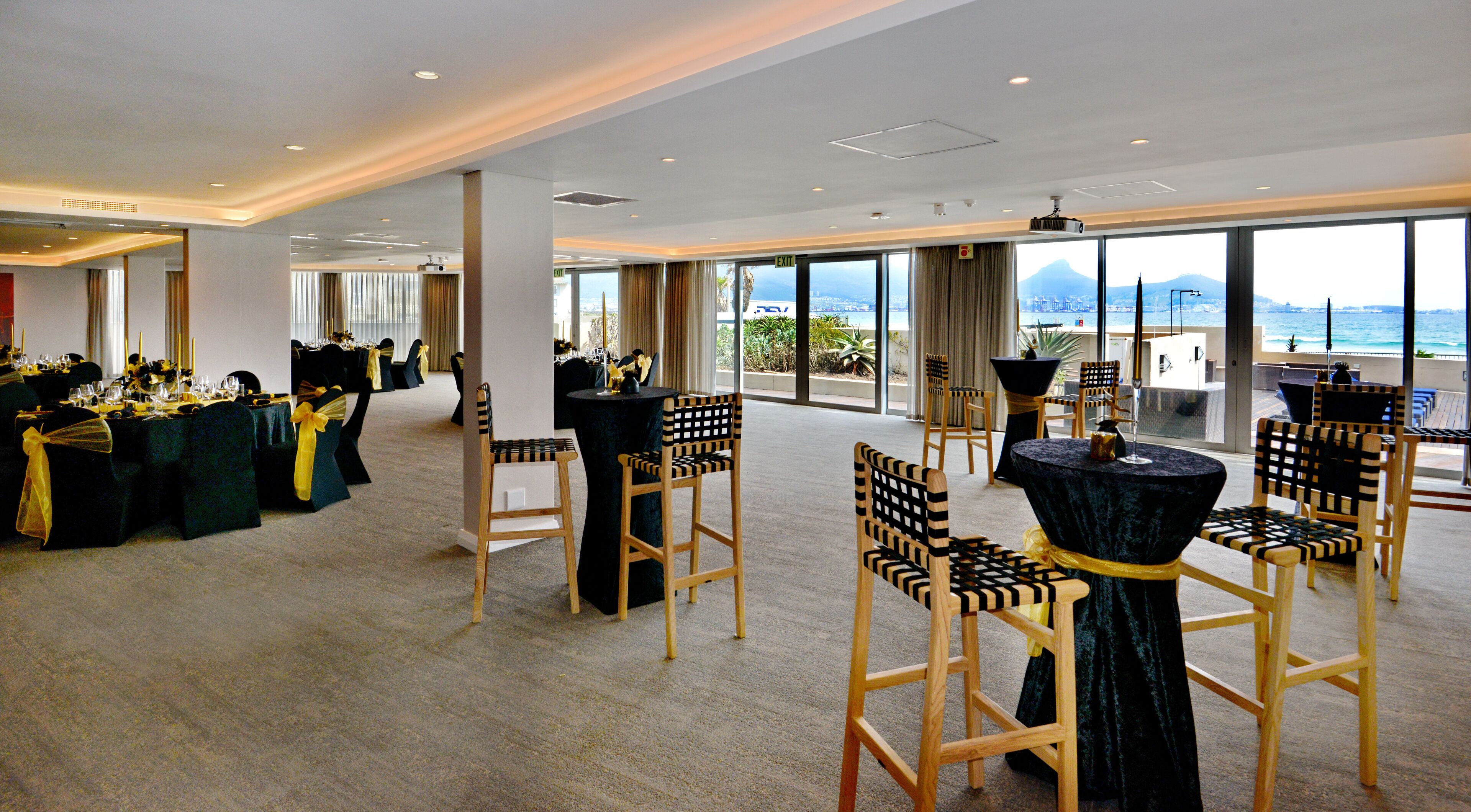 Lagoon Beach Hotel & Spa