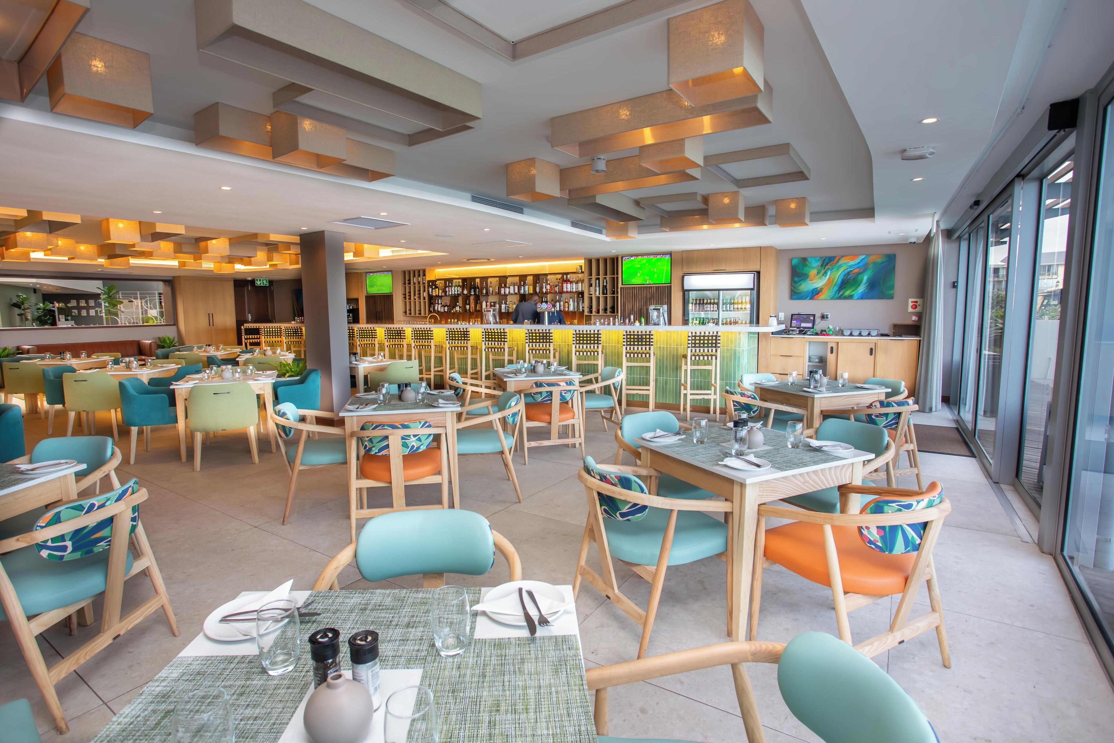 Lagoon Beach Hotel & Spa