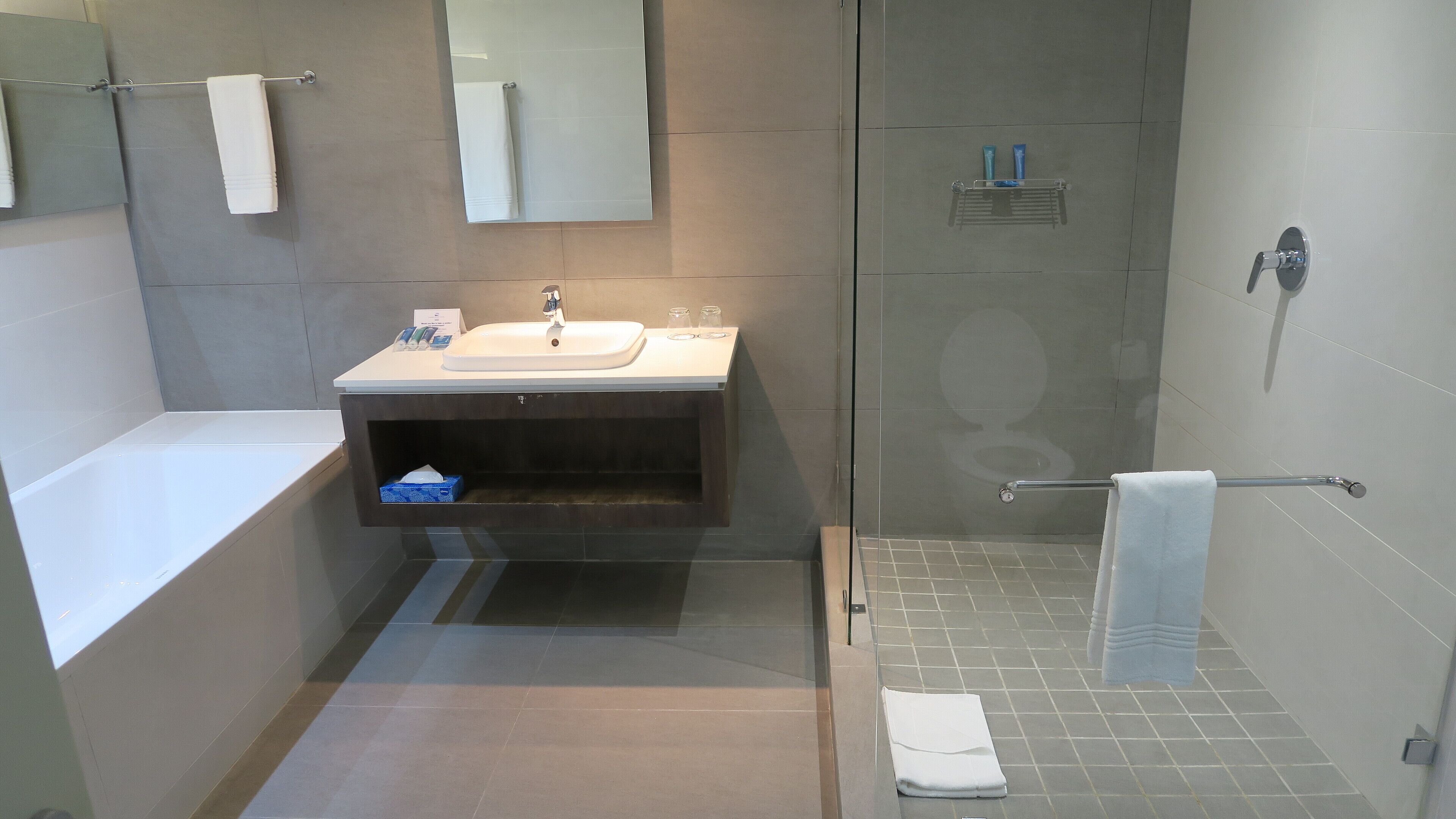 Lagoon Beach Hotel & Spa