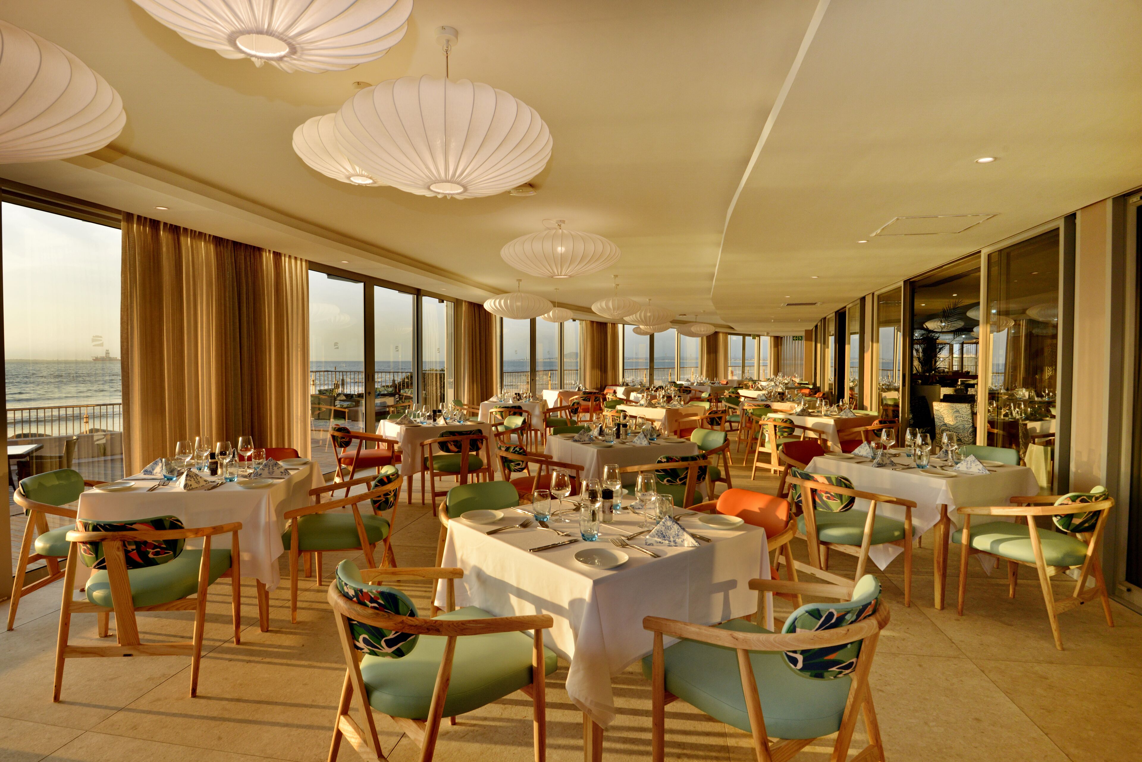 Lagoon Beach Hotel & Spa