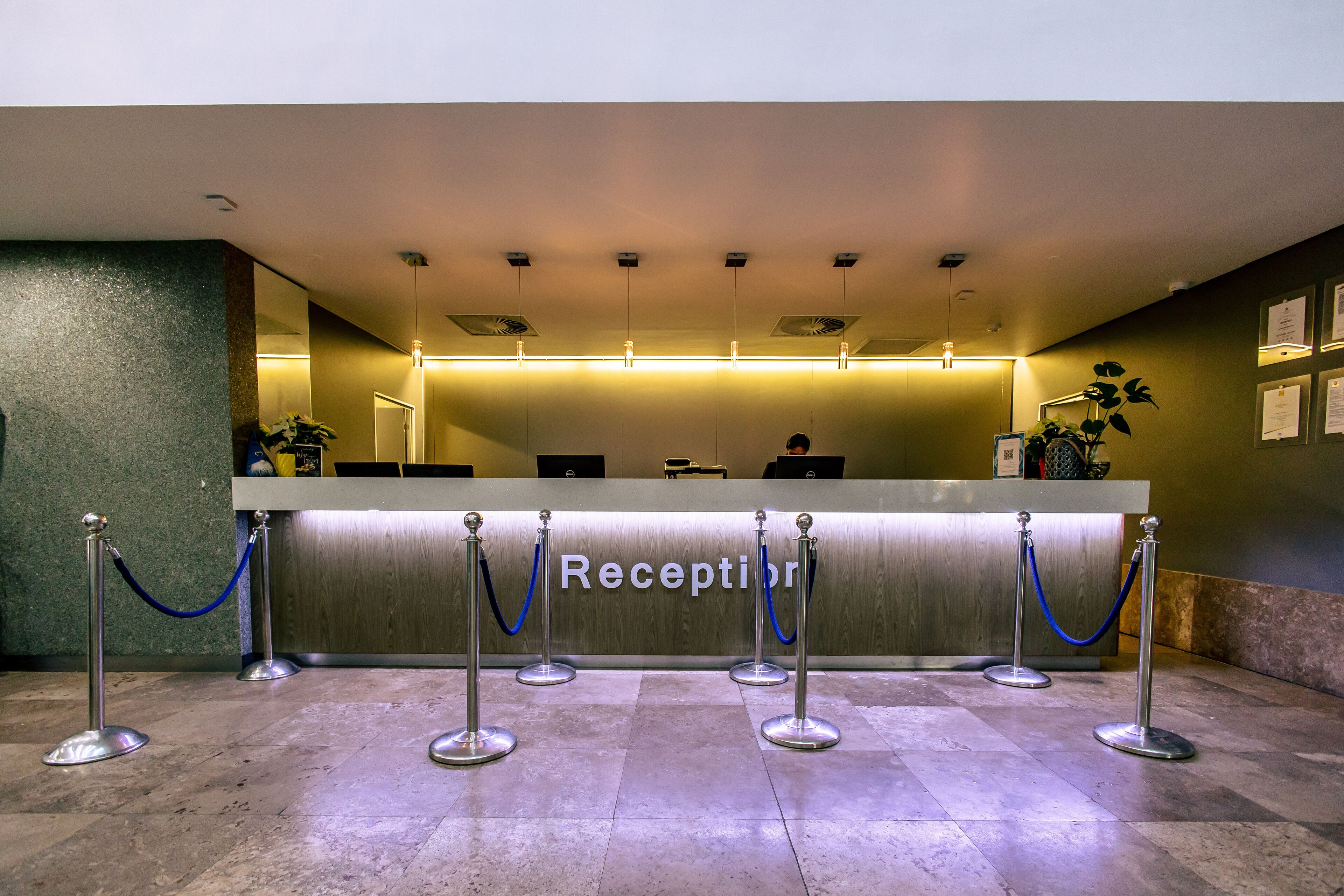 Lagoon Beach Hotel & Spa