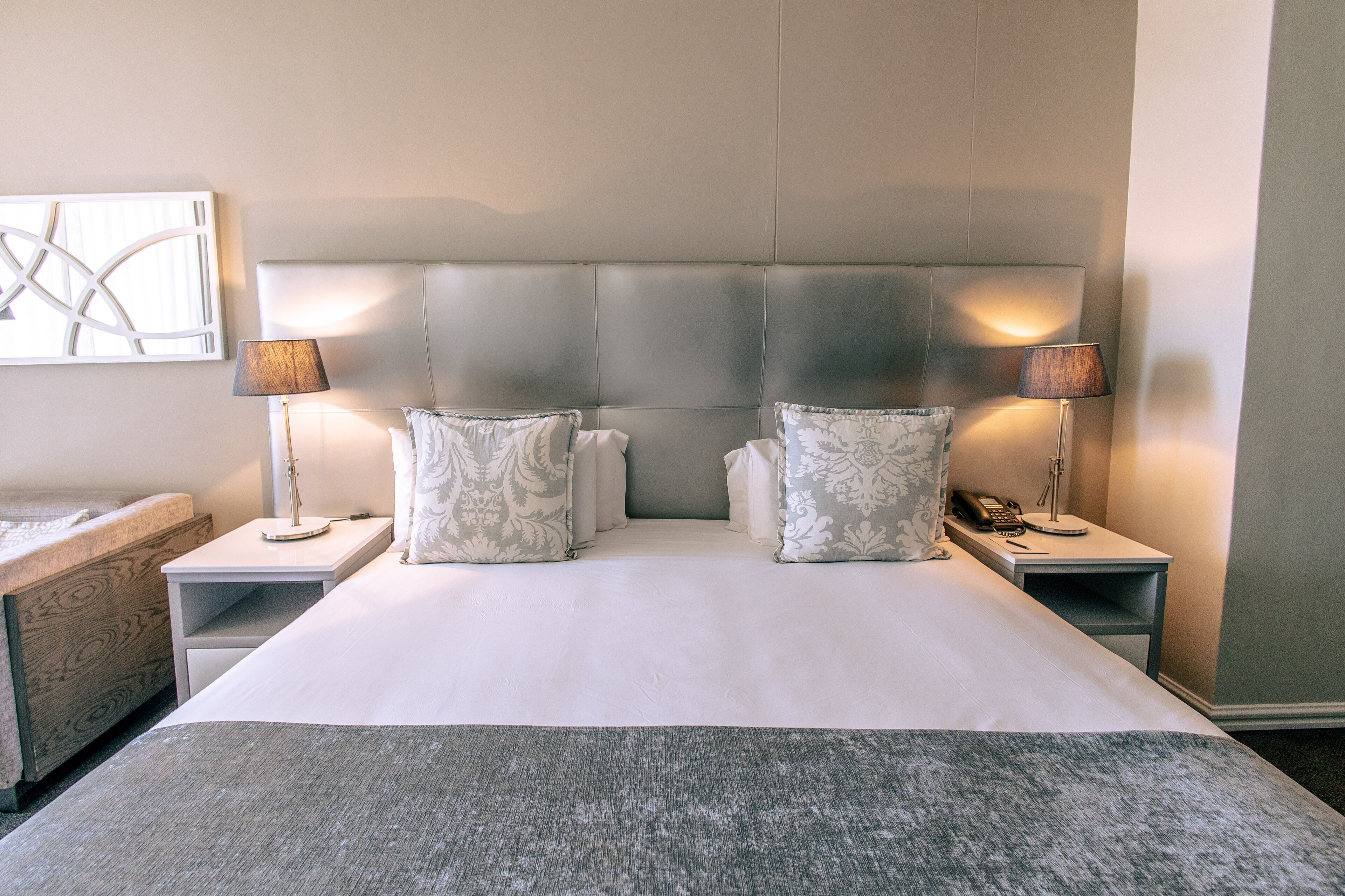 Lagoon Beach Hotel & Spa