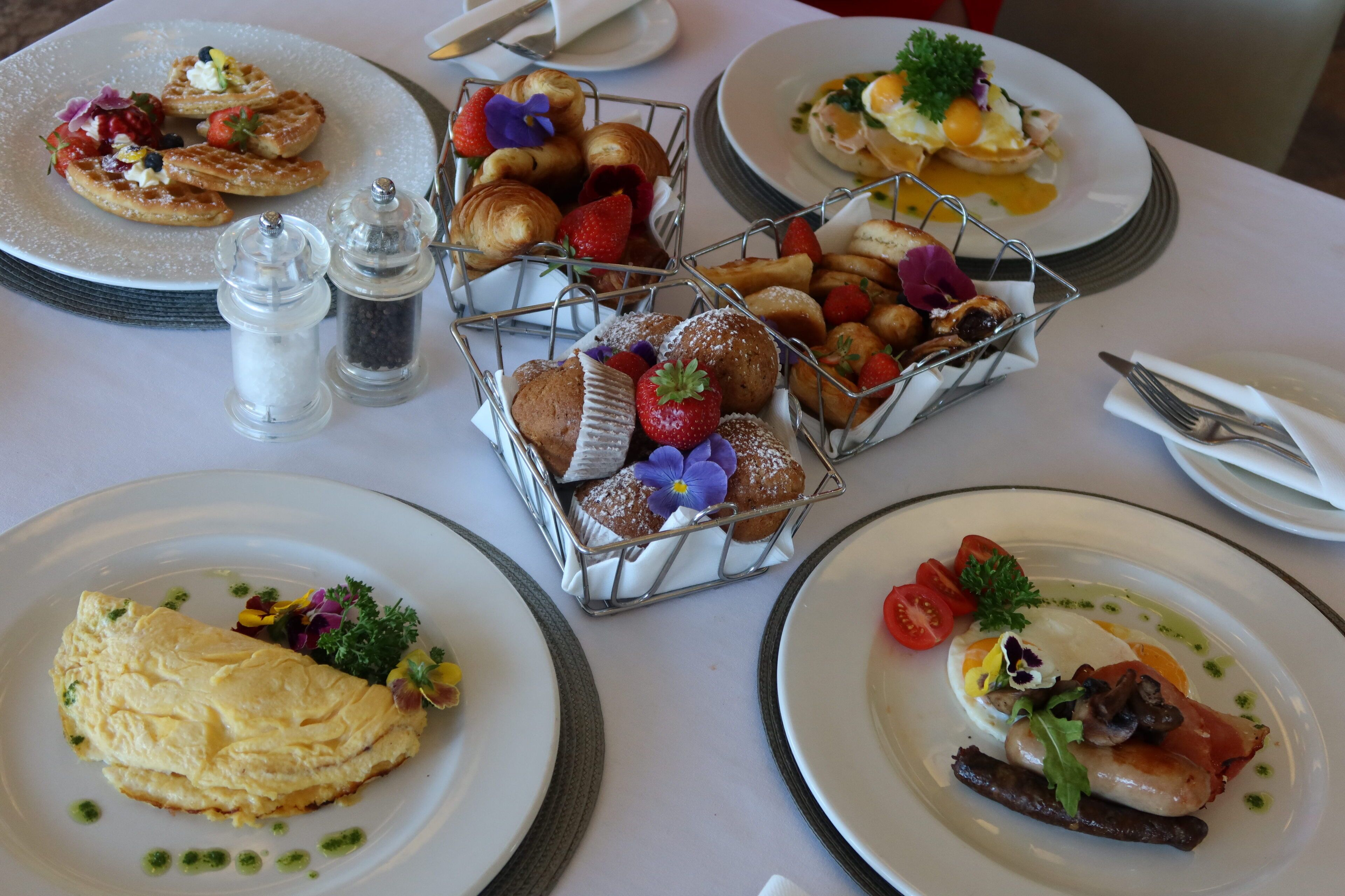 Lagoon Beach Hotel Apartments