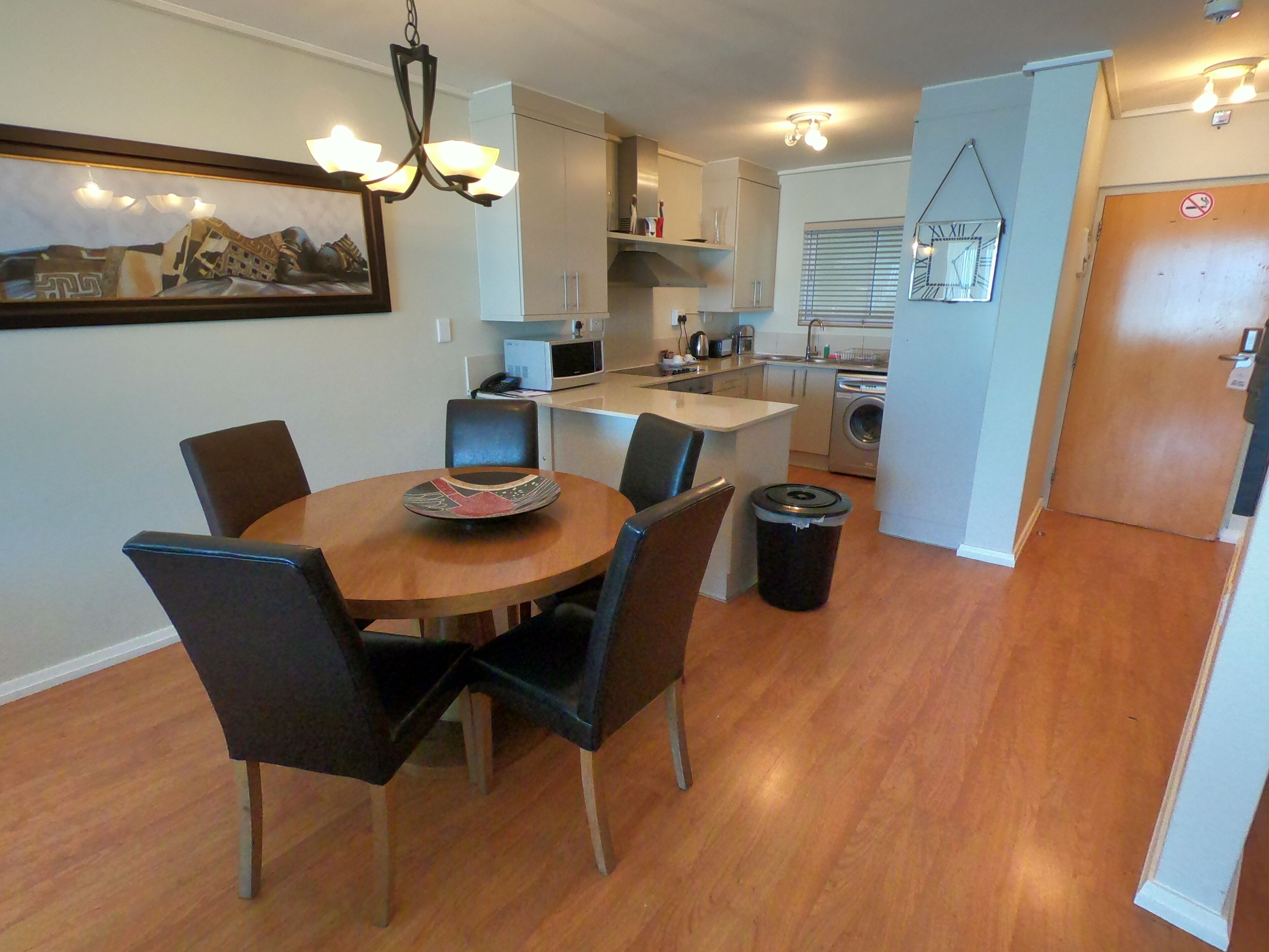 Lagoon Beach Hotel Apartments