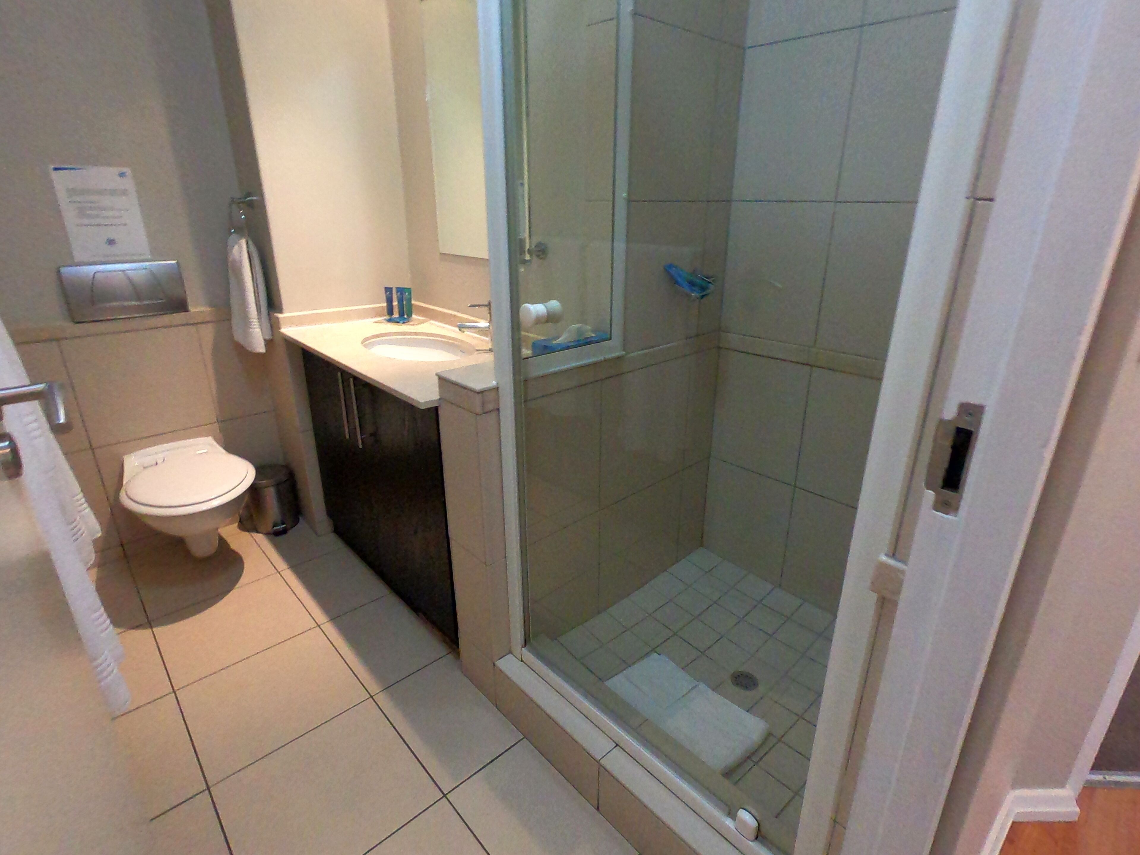 Lagoon Beach Hotel Apartments