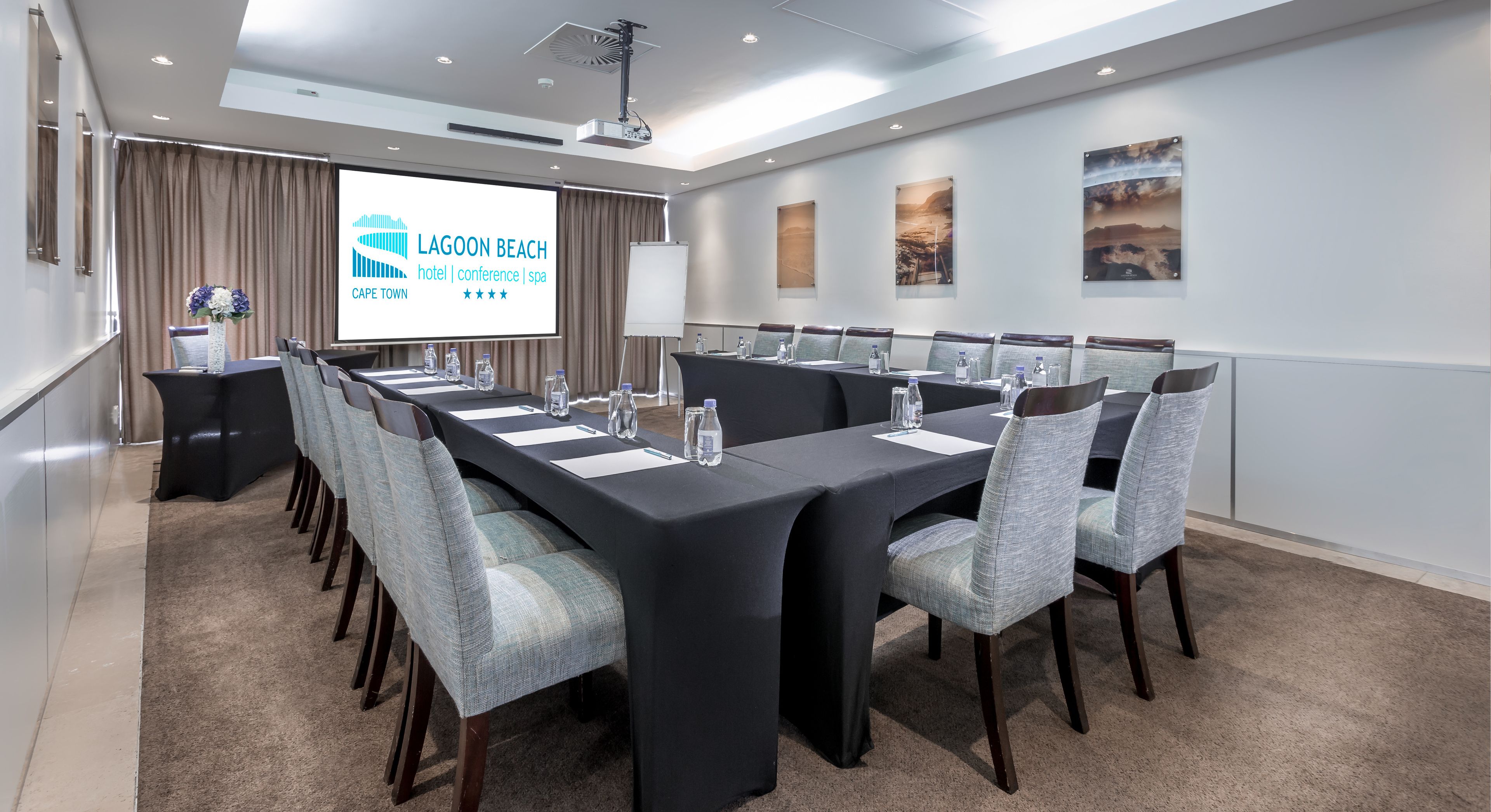 Lagoon Beach Hotel Apartments