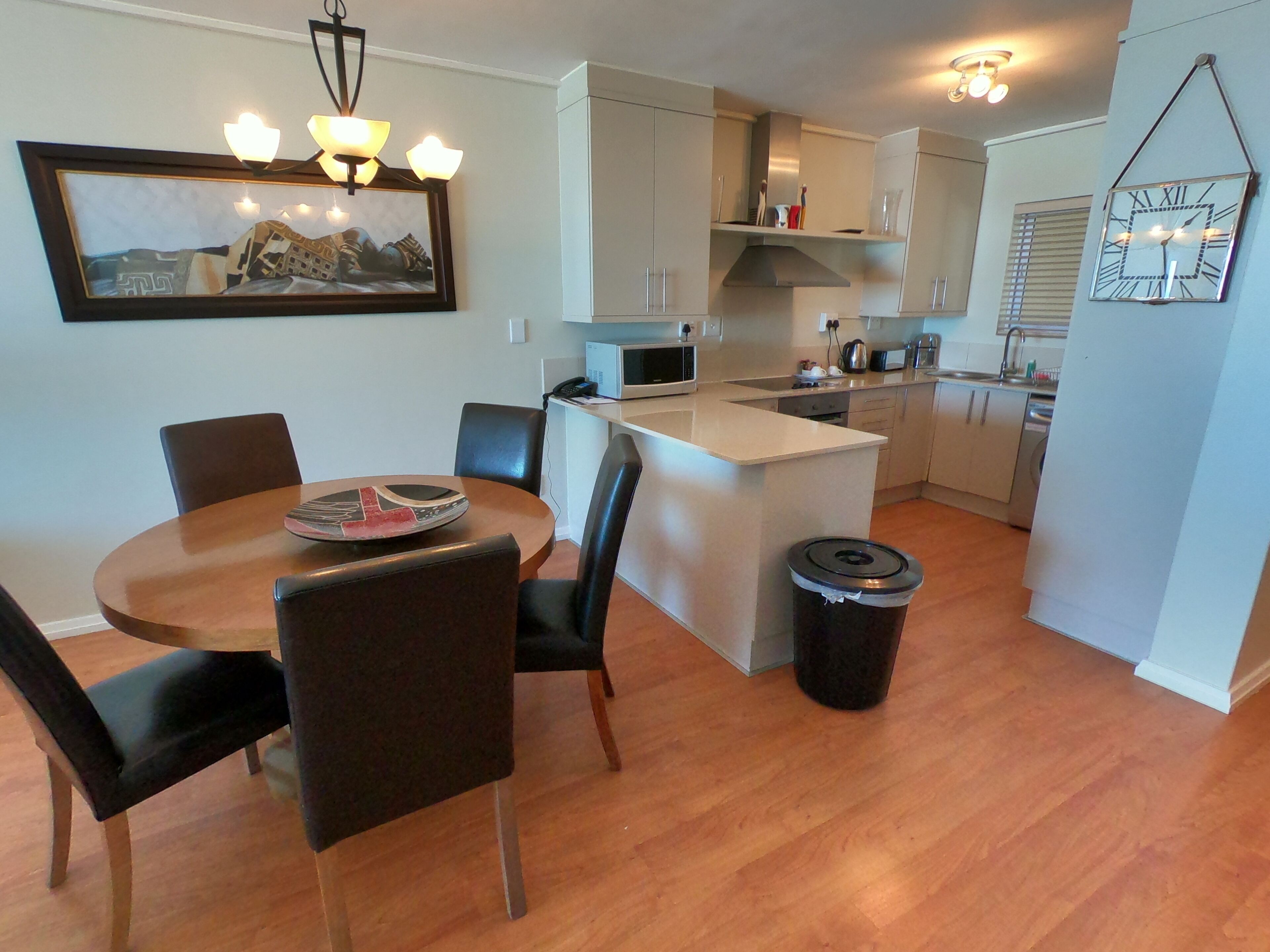 Lagoon Beach Hotel Apartments