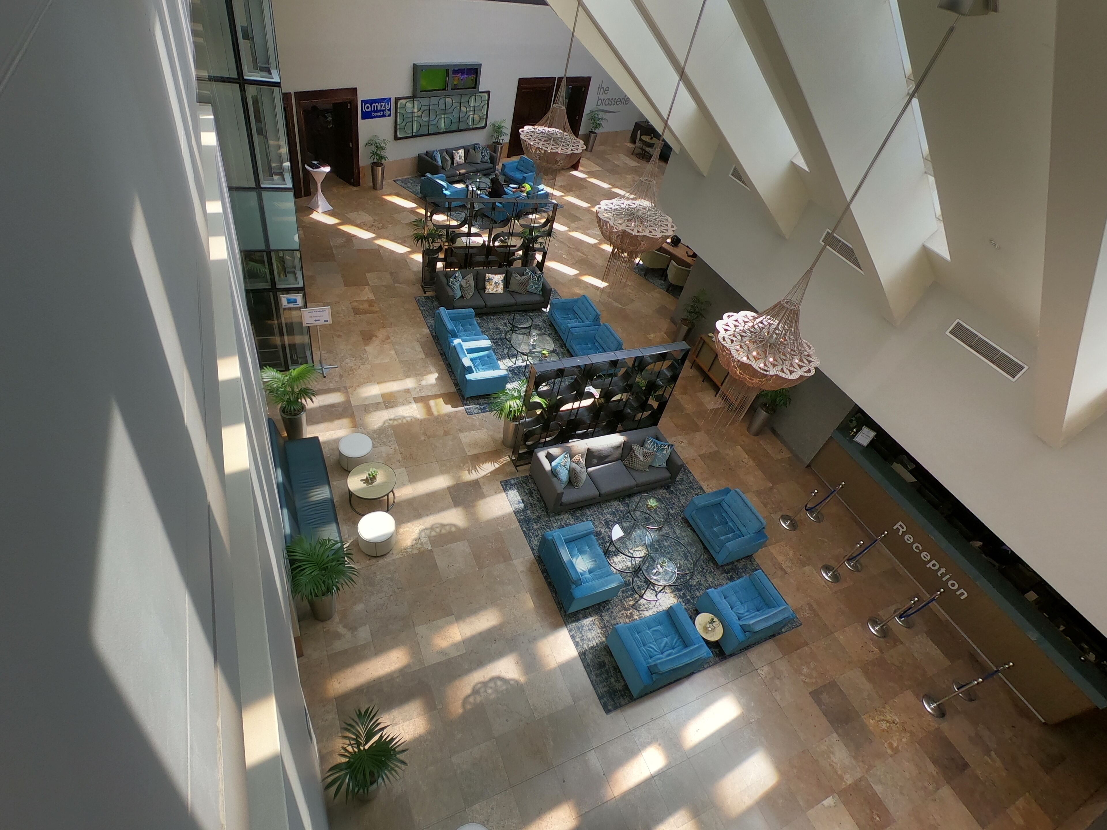 Lagoon Beach Hotel Apartments