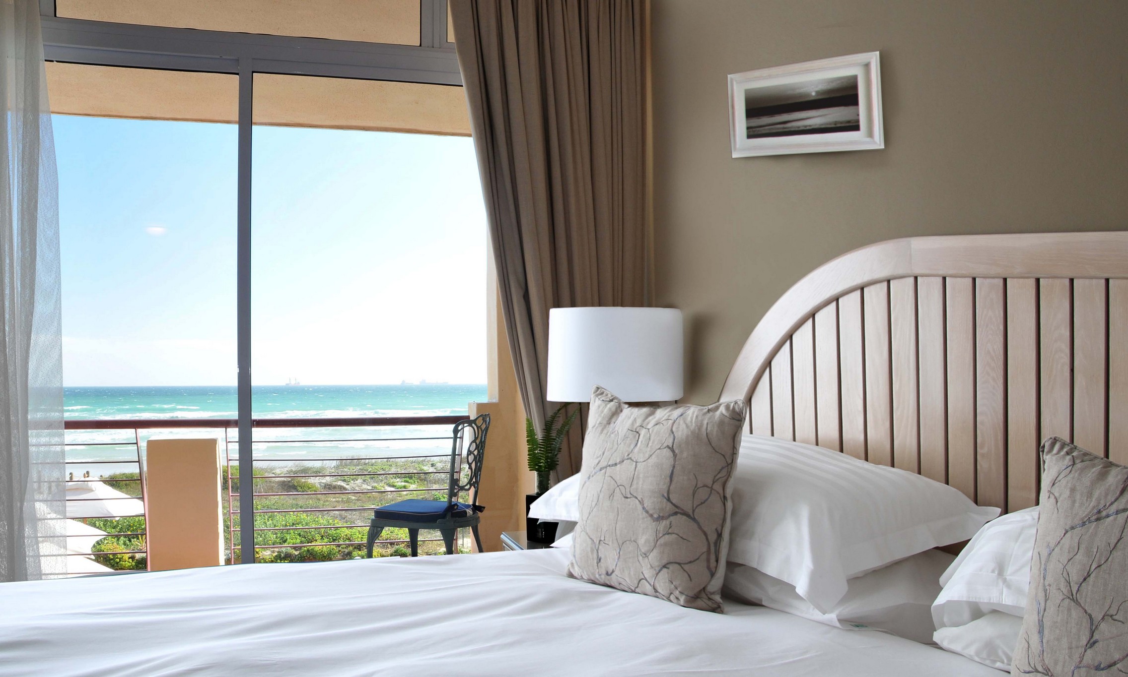 Leisure Bay Luxury Suites