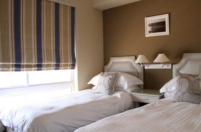 Leisure Bay Luxury Suites
