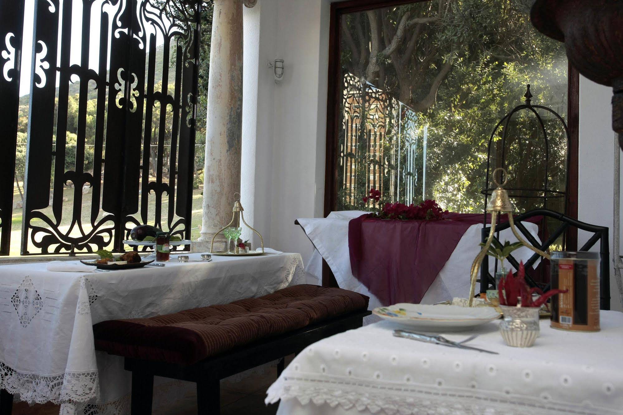 Bella Ev Guest House