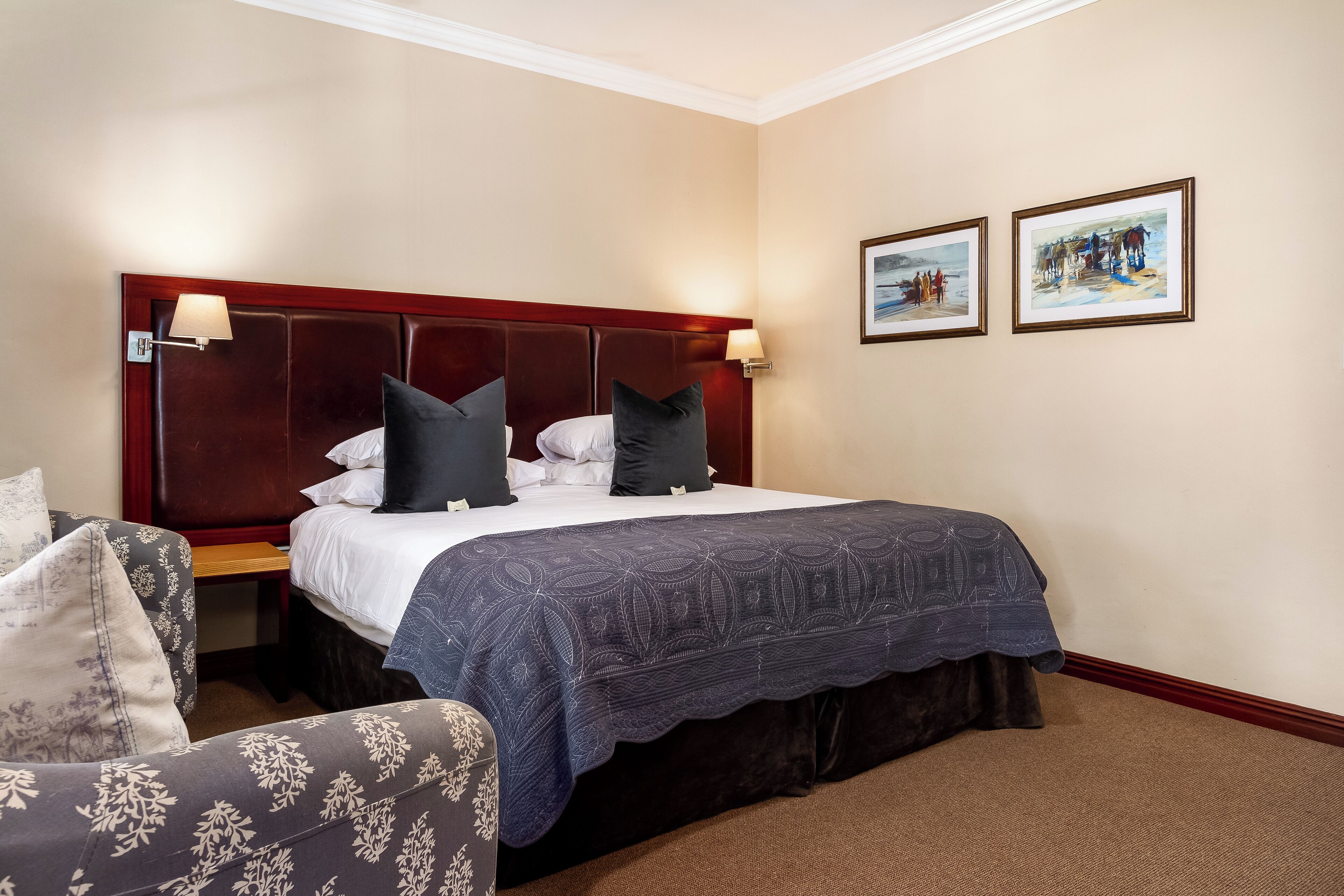 Noordhoek Village Hotel