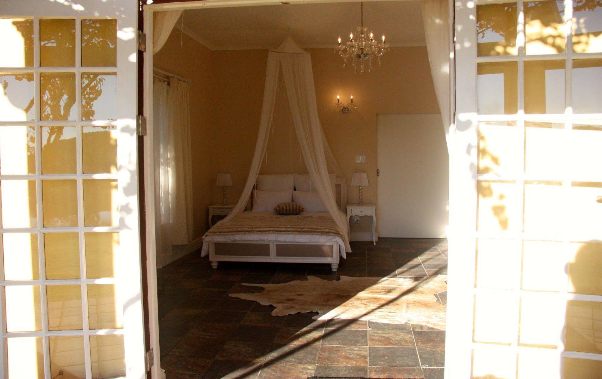 Calais Wine Estate Guesthouse
