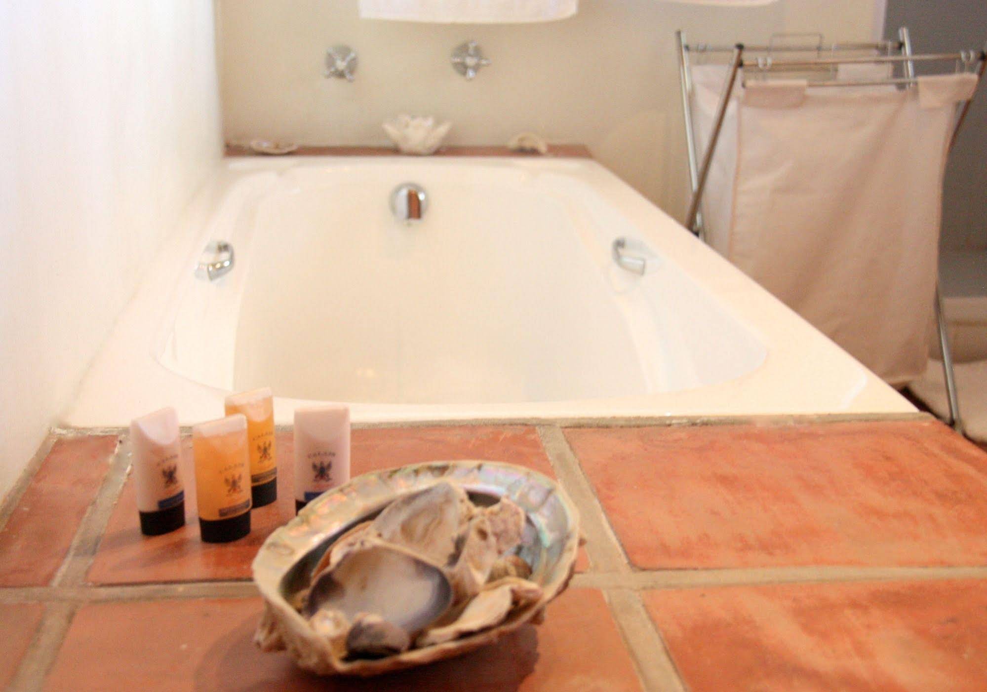 Calais Wine Estate Guesthouse
