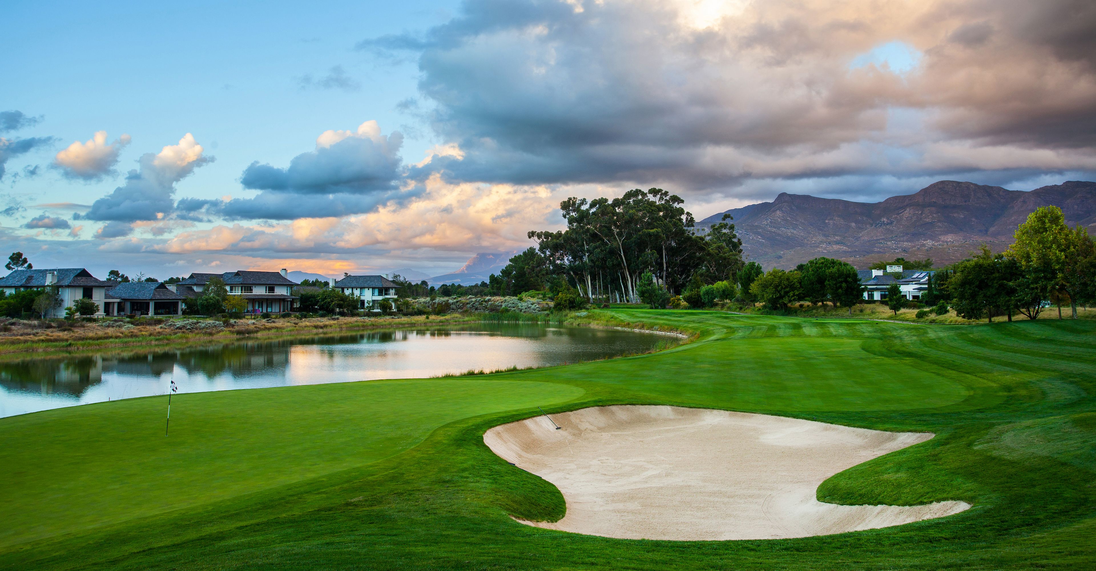 Pearl Valley Hotel By Mantis