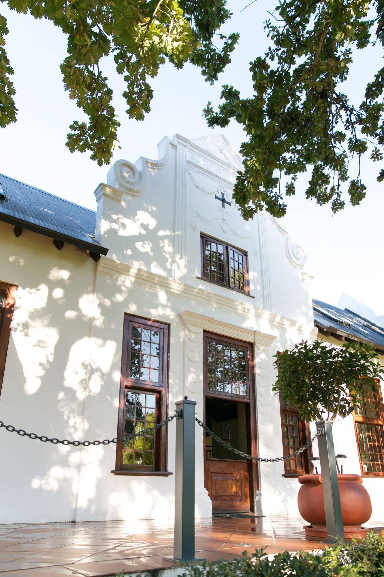Vredenburg Manor House