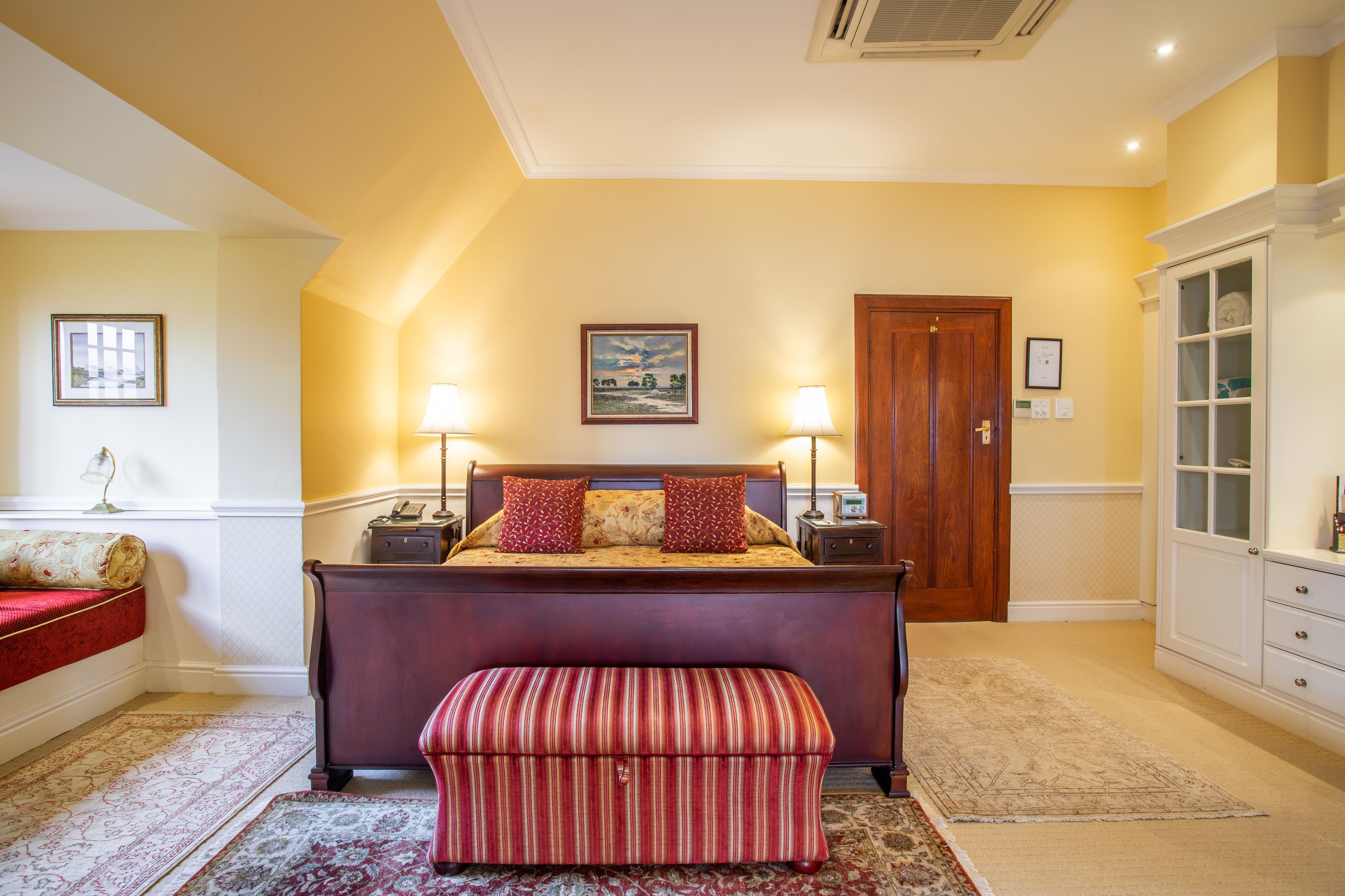 St. James Manor Guesthouse