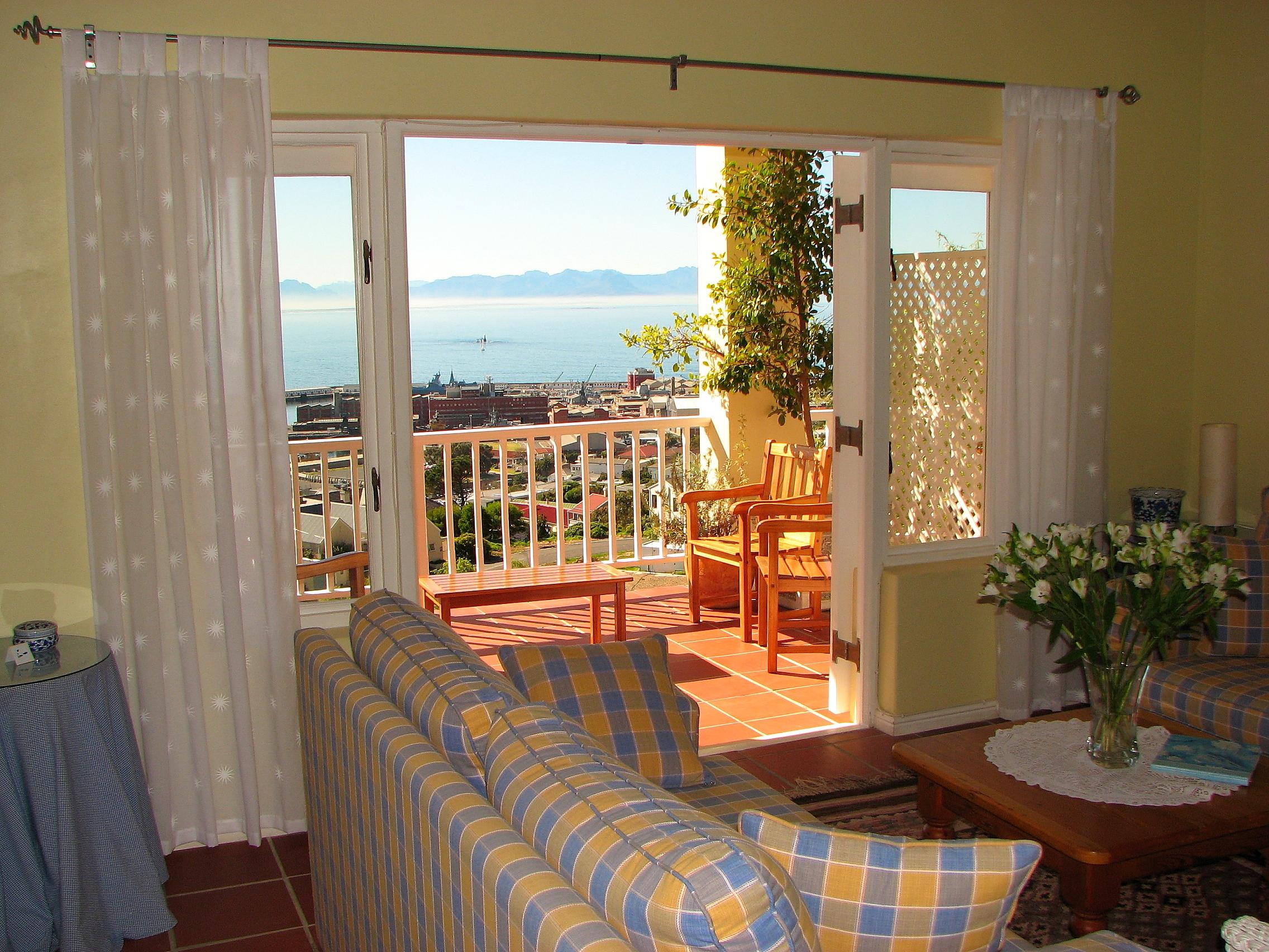 Albatross Guest House