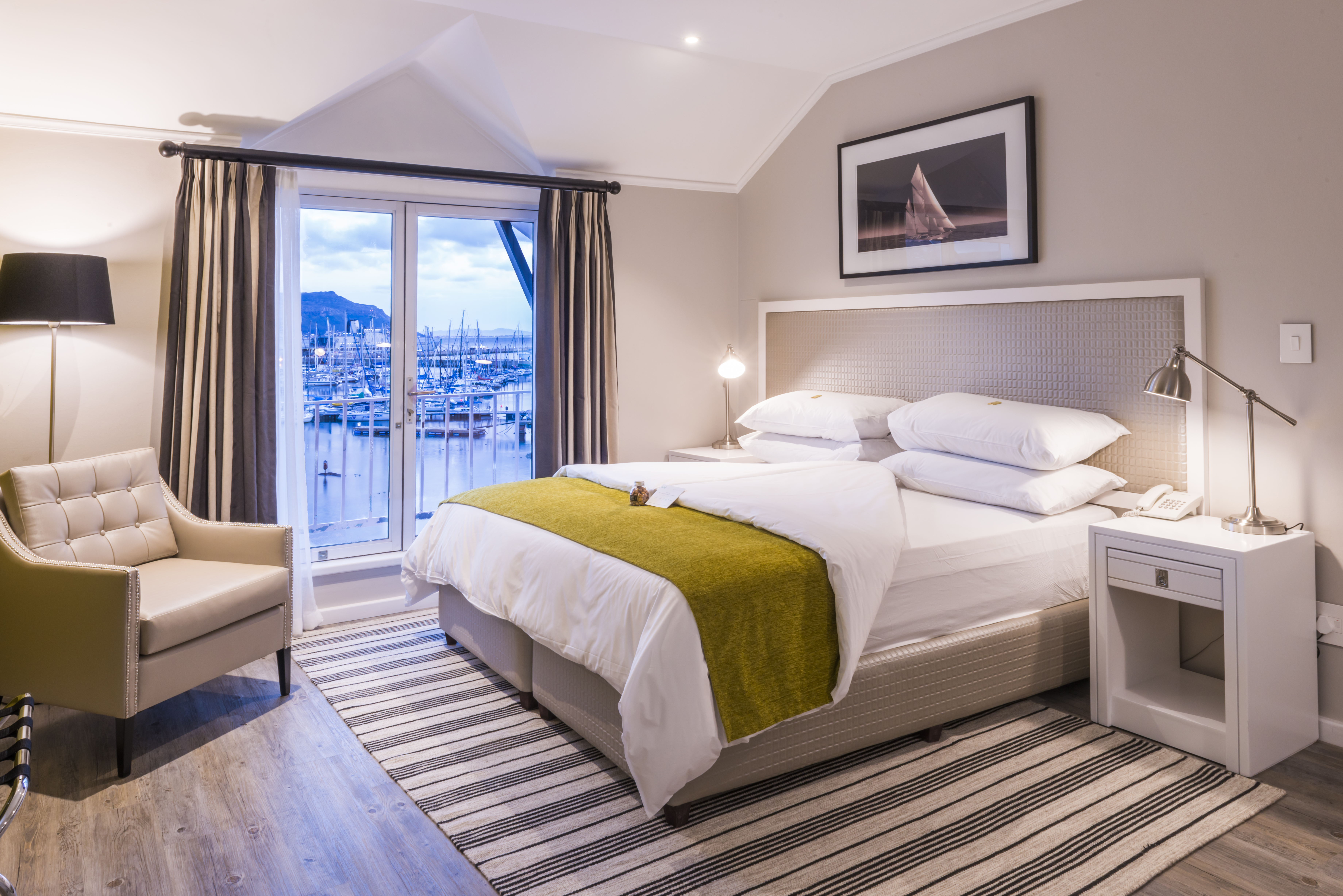 Simon’s Town Quayside Hotel