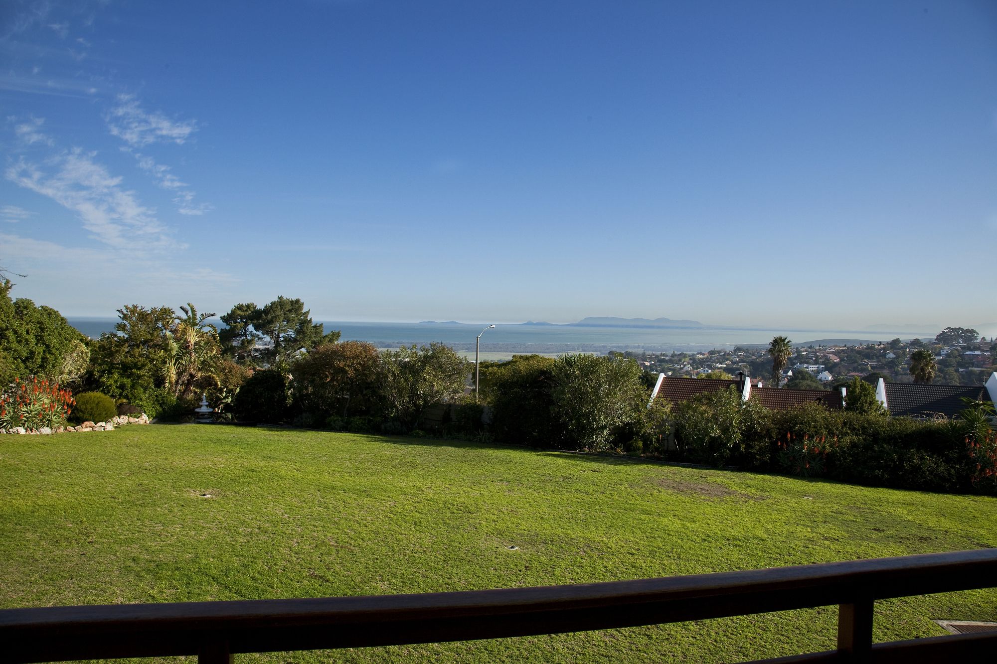 Aqua Vista Guest House