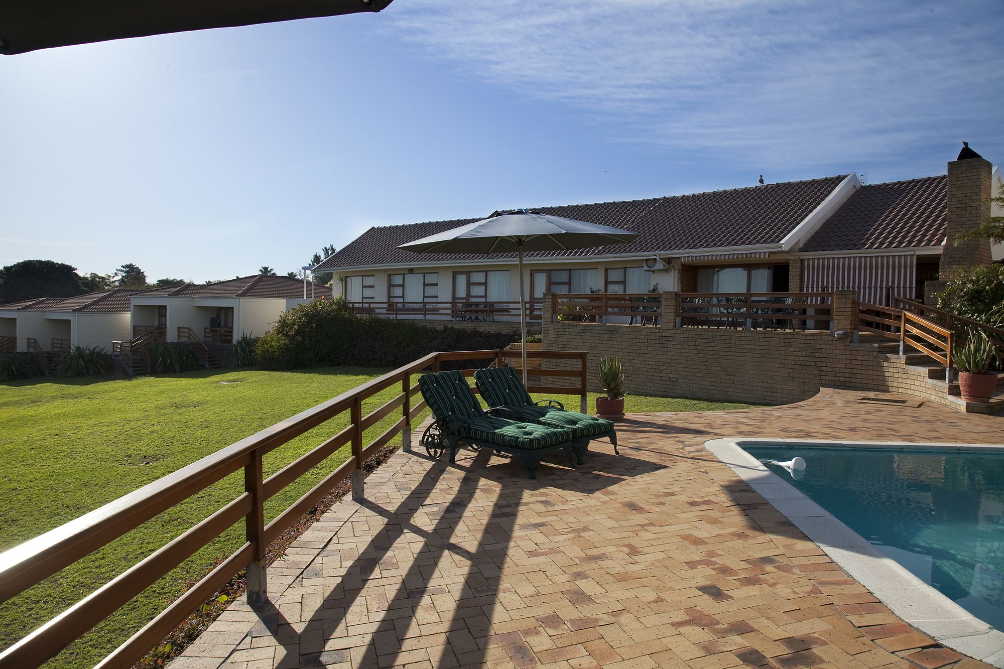Aqua Vista Guest House