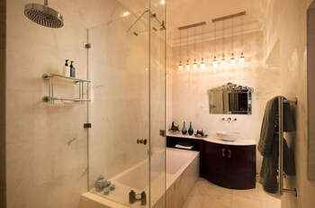 MolenVliet Oosthuizen Family Vineyards