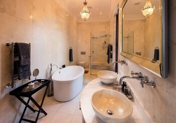 MolenVliet Oosthuizen Family Vineyards