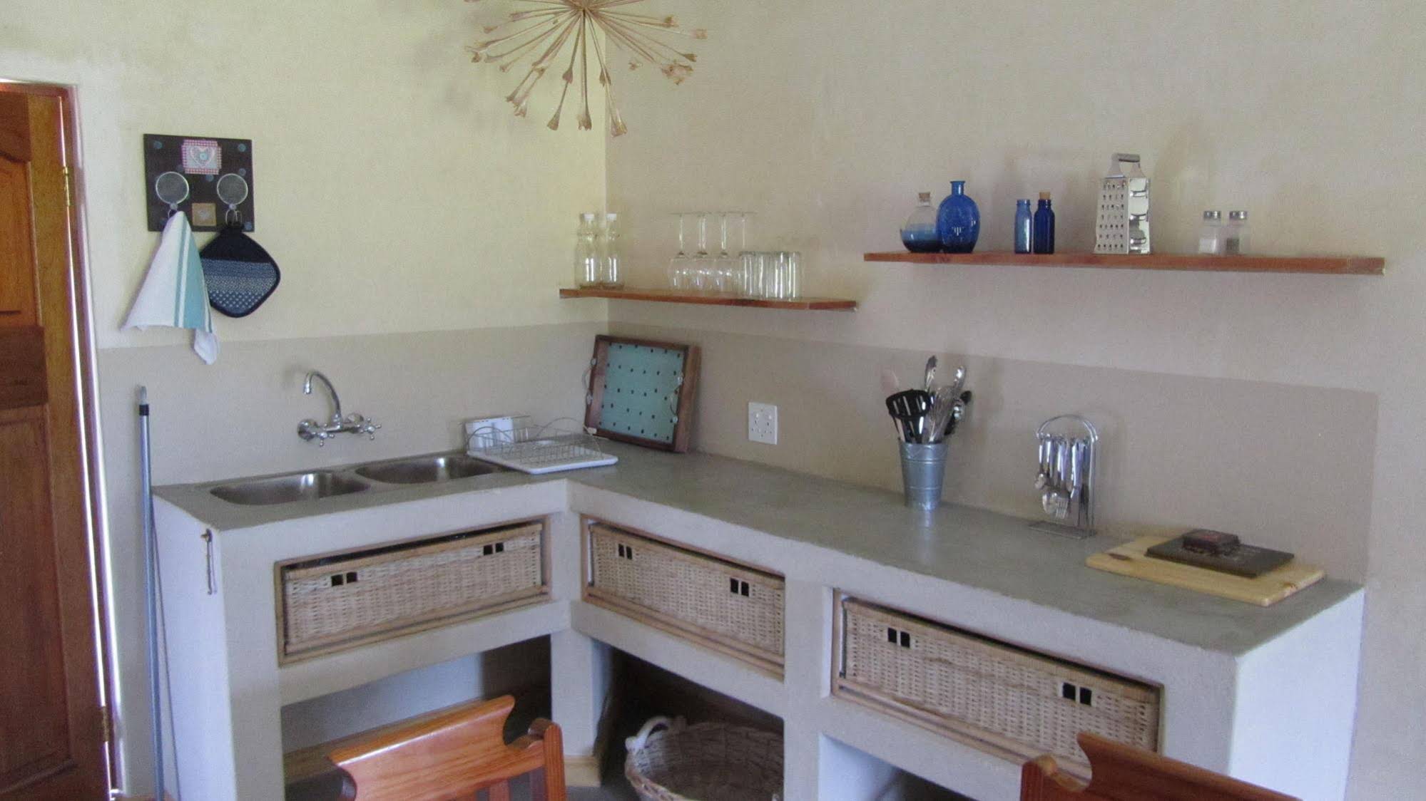 Seven Oaks Vineyard Cottages